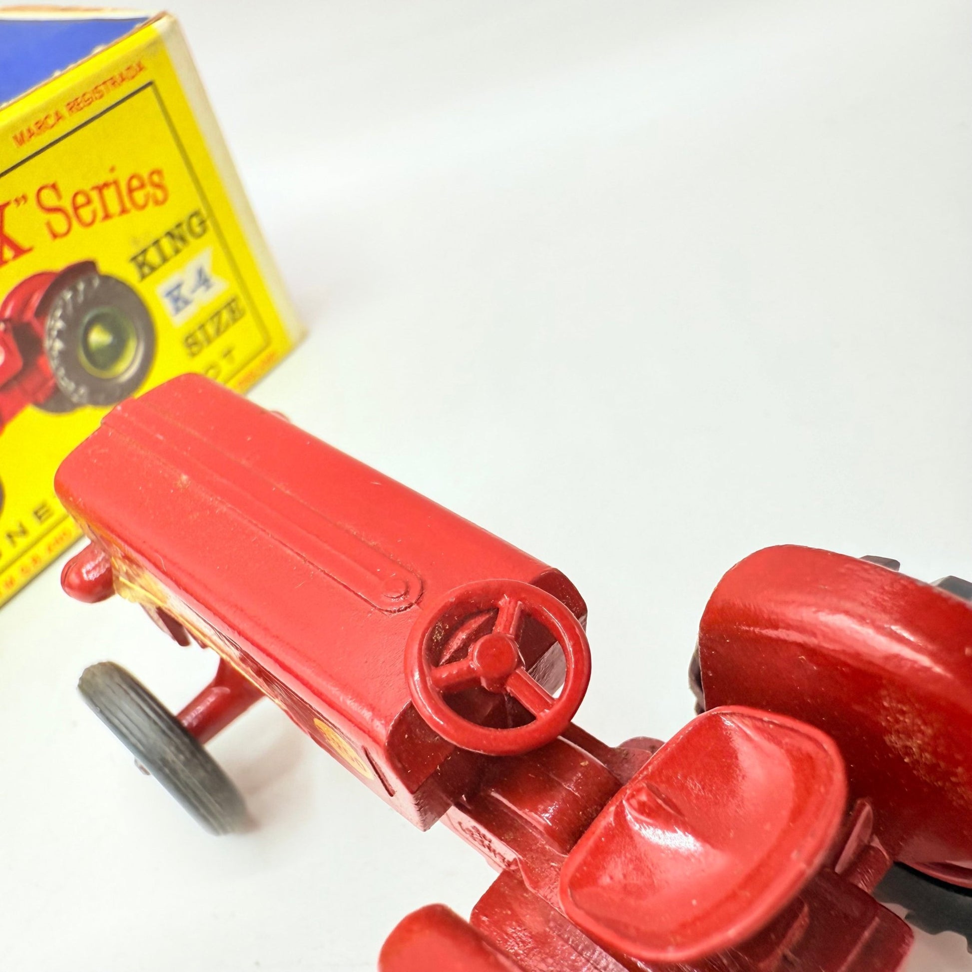 Matchbox Lesney King Size K - 4 McCormick International Tractor - Magic Matchbox