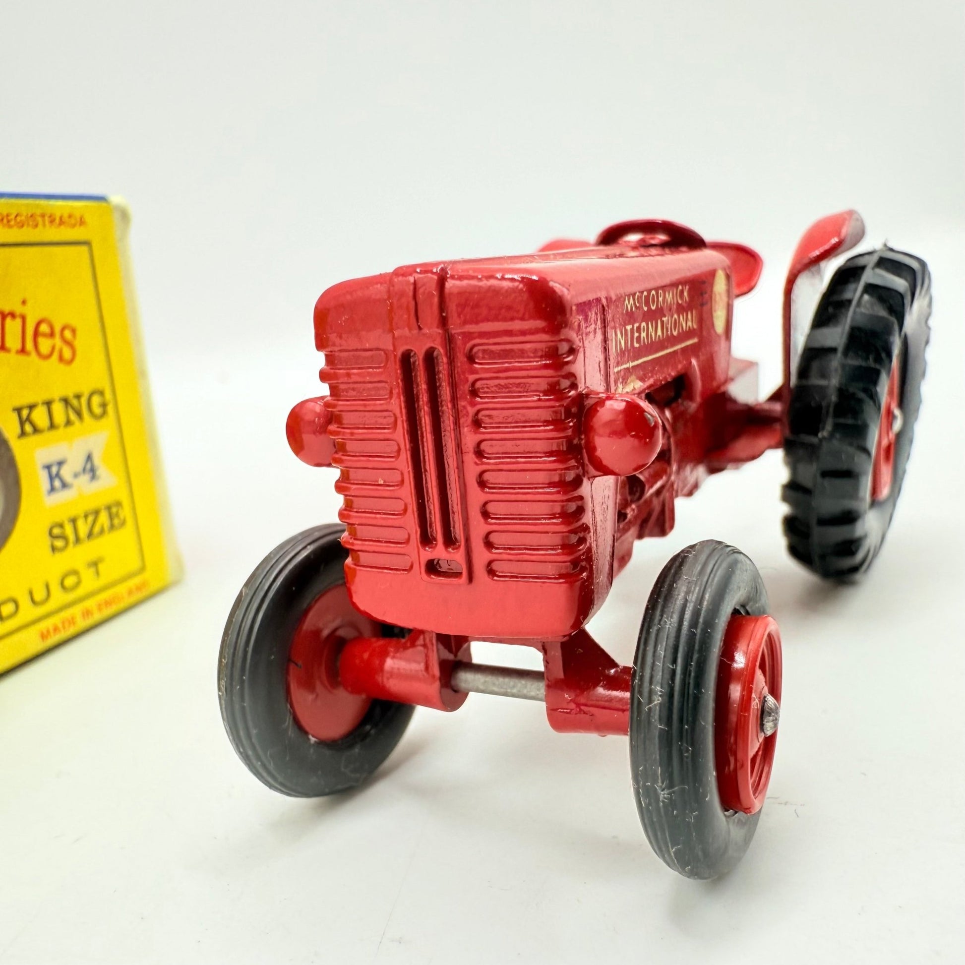 Matchbox Lesney King Size K - 4 McCormick International Tractor - Magic Matchbox