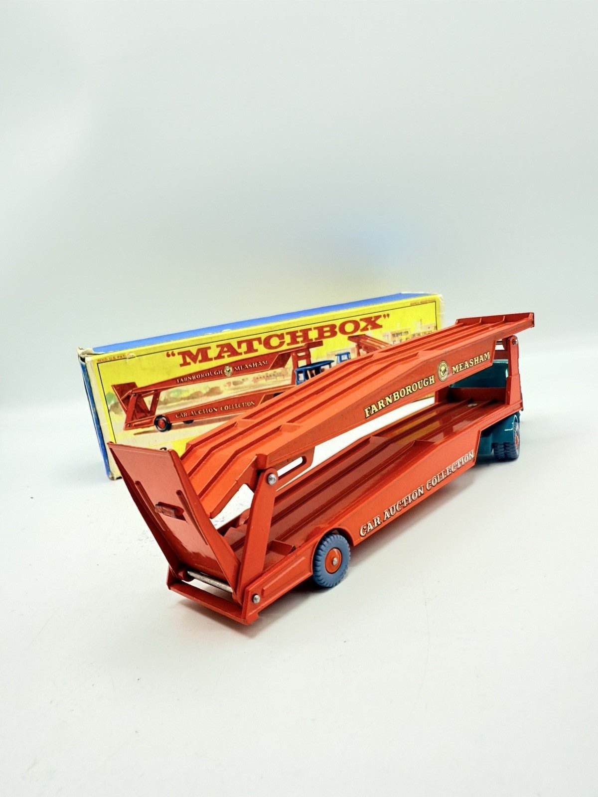 Matchbox Lesney King Size K - 8 Guy Warrior Car Transporter - Magic Matchbox