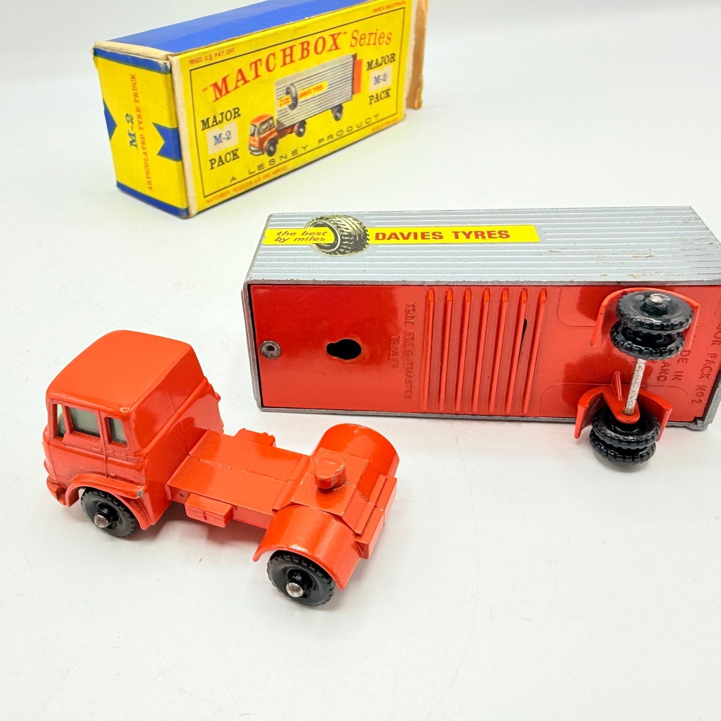 Matchbox Lesney M - 2 Major Pack M2 York Freightmaster Truck - Davies Tyres BPW - Magic Matchbox