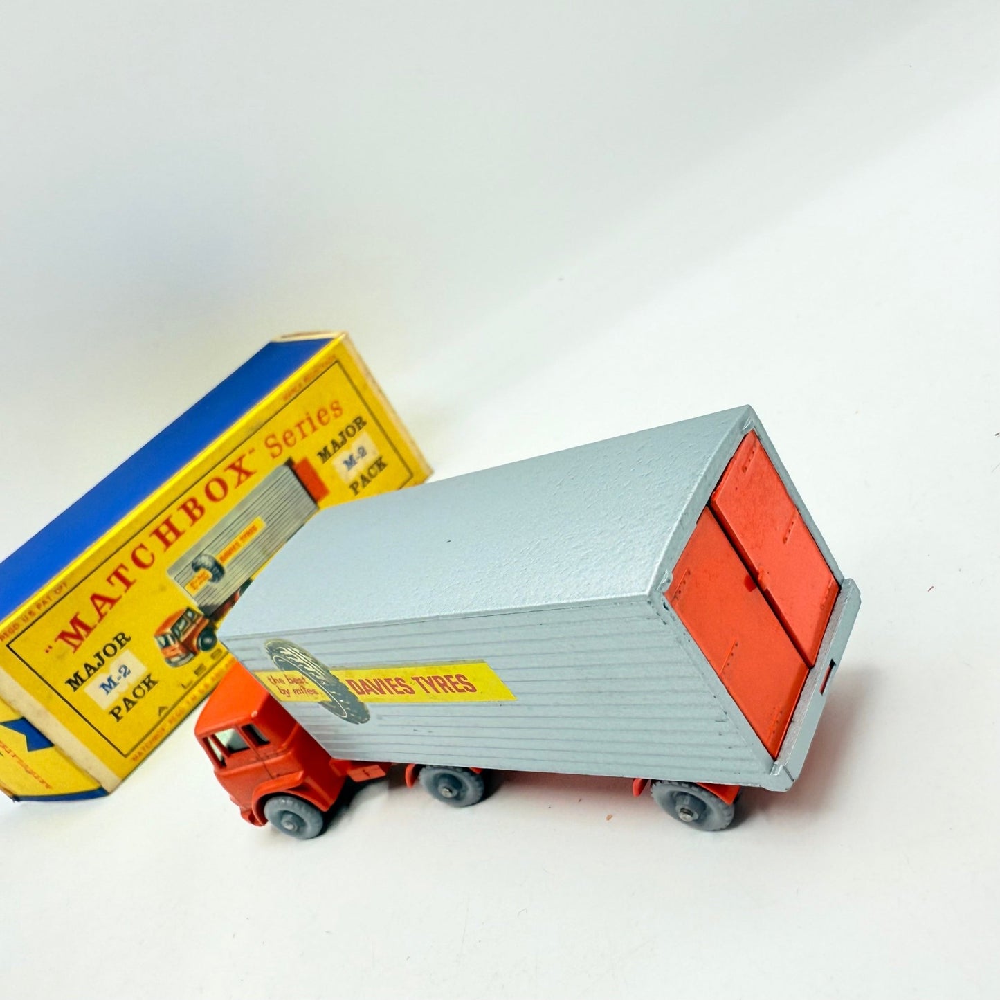 Matchbox Lesney M - 2 Major Pack M2 York Freightmaster Truck - Davies Tyres Rare GPW - Magic Matchbox
