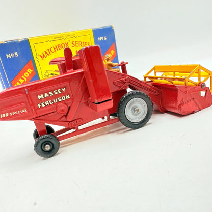 Matchbox Lesney M - 5 Major Pack Massey Ferguson 780 Combine Harvester - Magic Matchbox