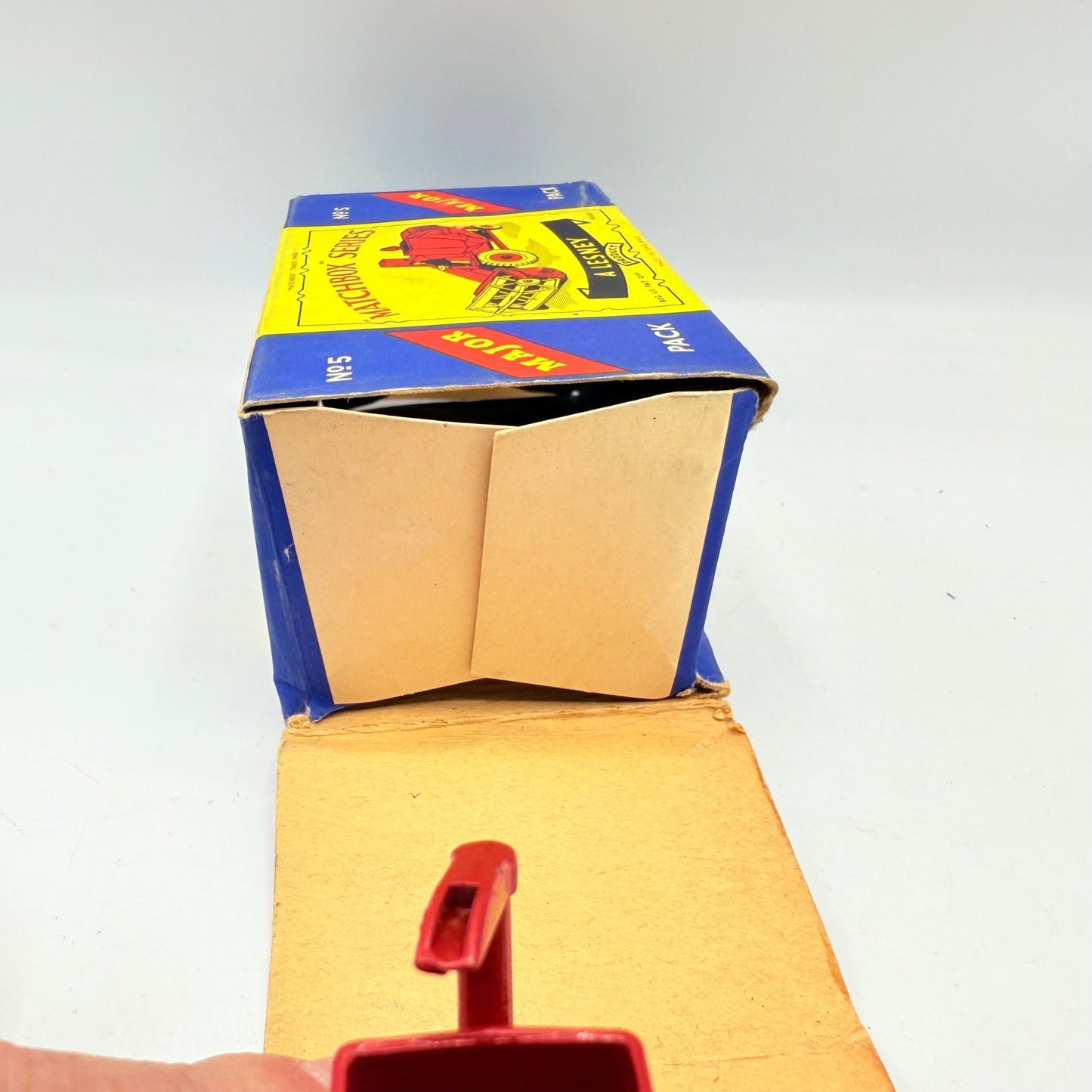 Matchbox Lesney M - 5 Major Pack Massey Ferguson 780 Combine Harvester - Magic Matchbox