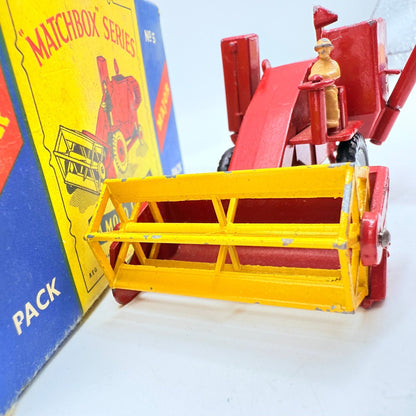 Matchbox Lesney M - 5 Major Pack Massey Ferguson 780 Combine Harvester - Magic Matchbox
