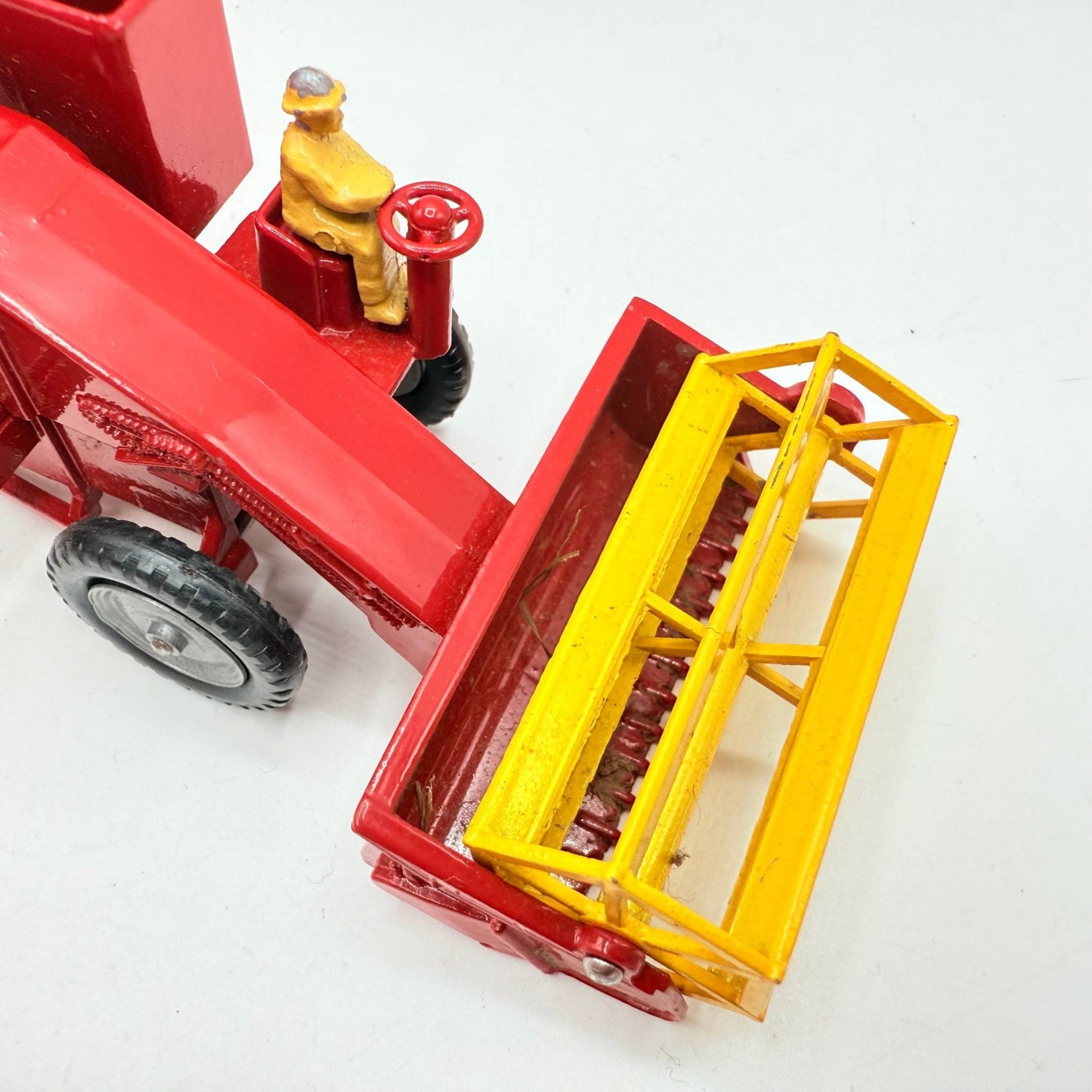 Matchbox Lesney M - 5 Major Pack Massey Ferguson 780 Combine Harvester - Magic Matchbox