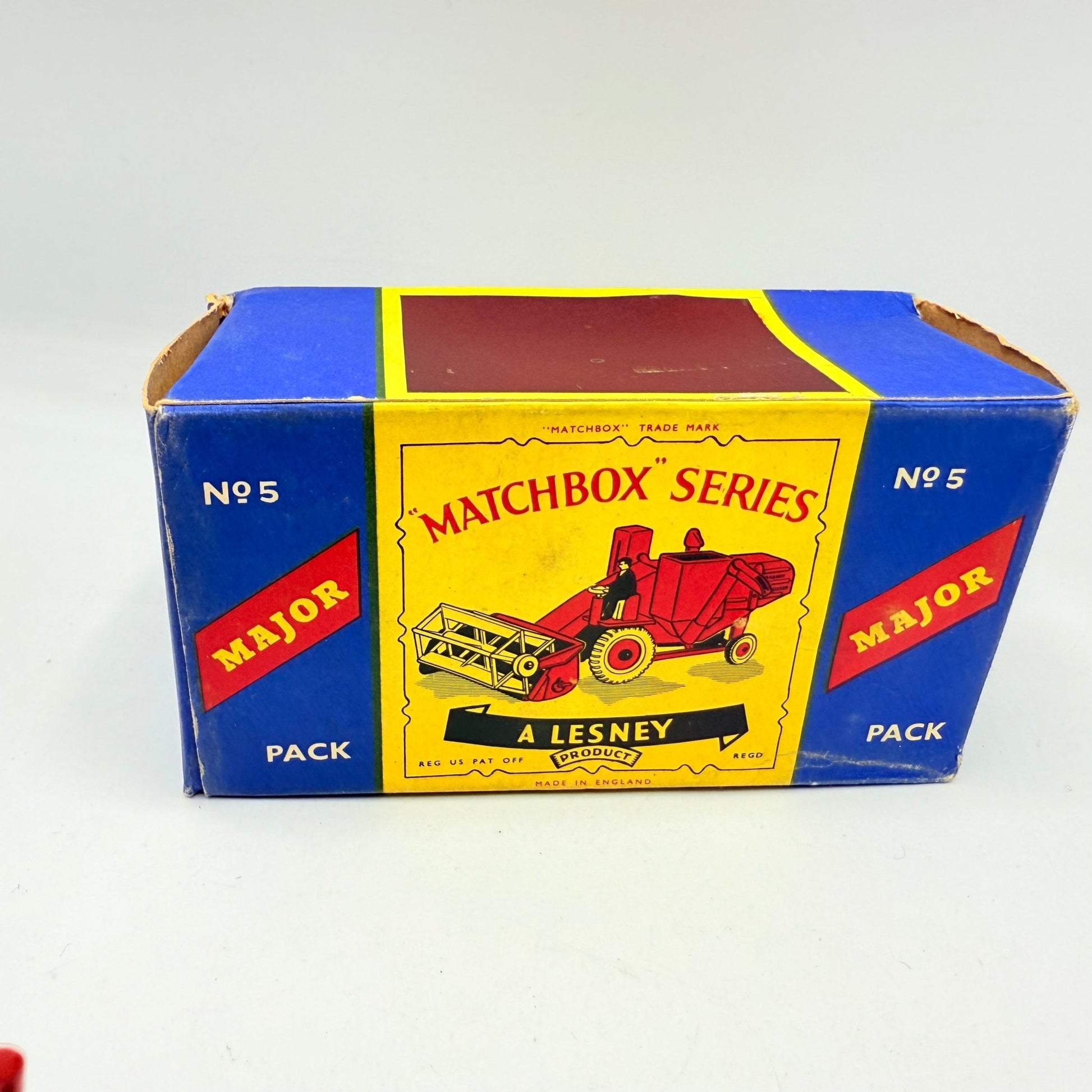 Matchbox Lesney M - 5 Major Pack Massey Ferguson 780 Combine Harvester - Magic Matchbox