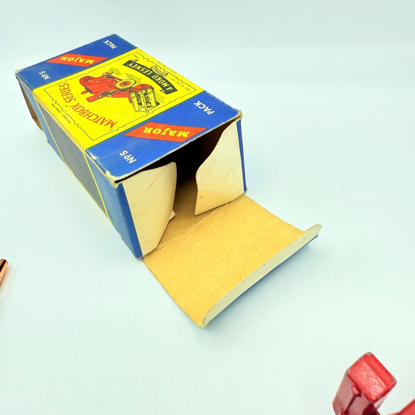 Matchbox Lesney M - 5 Major Pack Massey Ferguson 780 Combine Harvester - Magic Matchbox