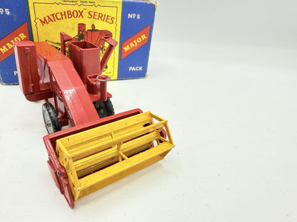 Matchbox Lesney M - 5 Major Pack Massey Ferguson 780 Combine Harvester - Magic Matchbox