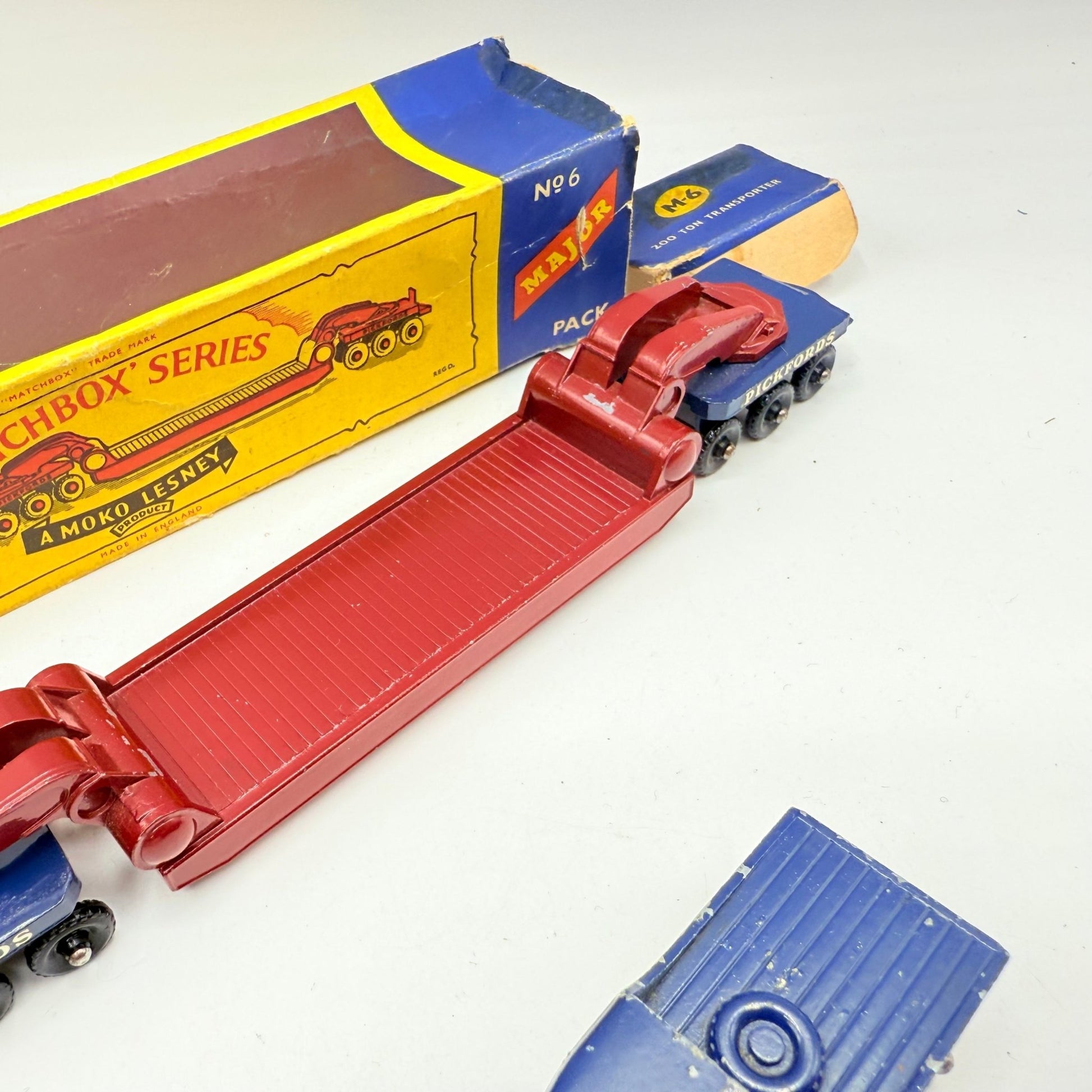 Matchbox Lesney M - 6 200 Ton Transporter Pickfords Major Pack Damaged Box - Magic Matchbox