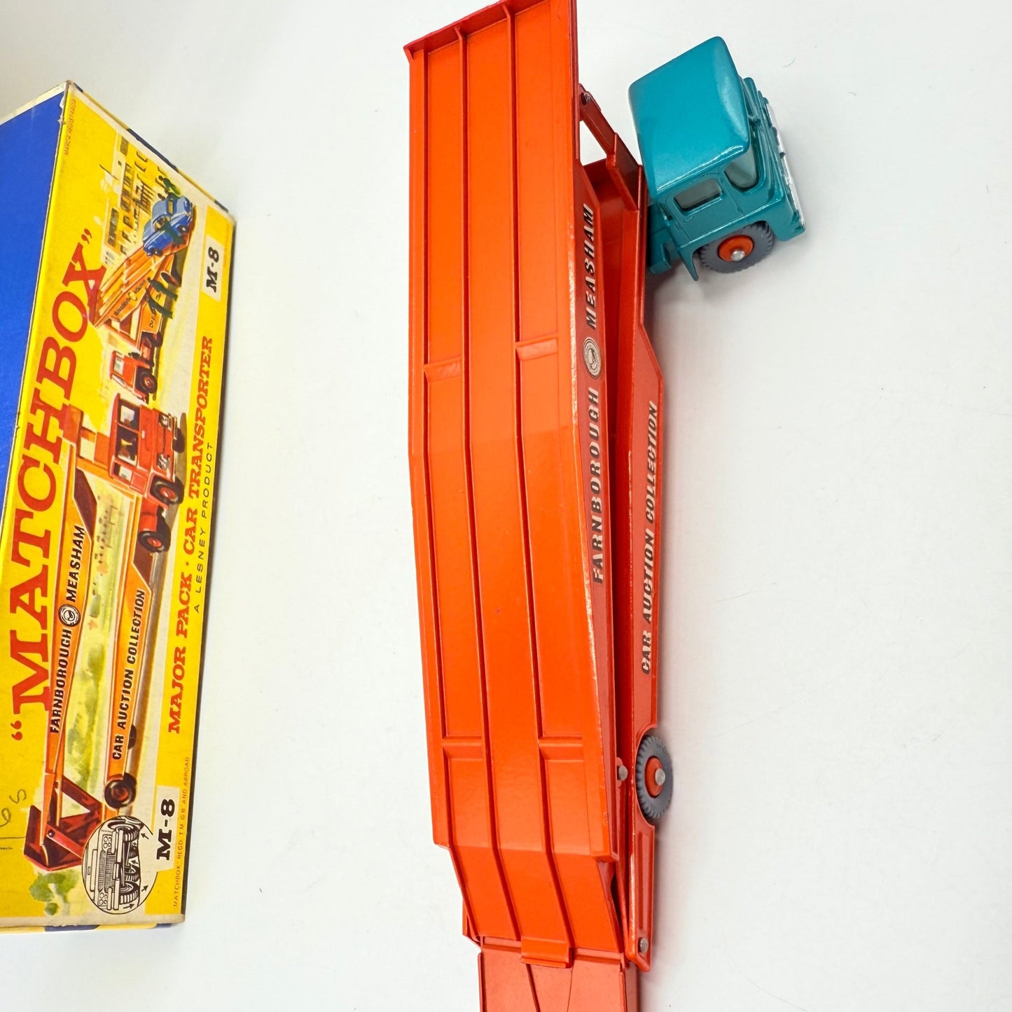 Matchbox Lesney M - 8 Major Pack Car Transporter - Magic Matchbox