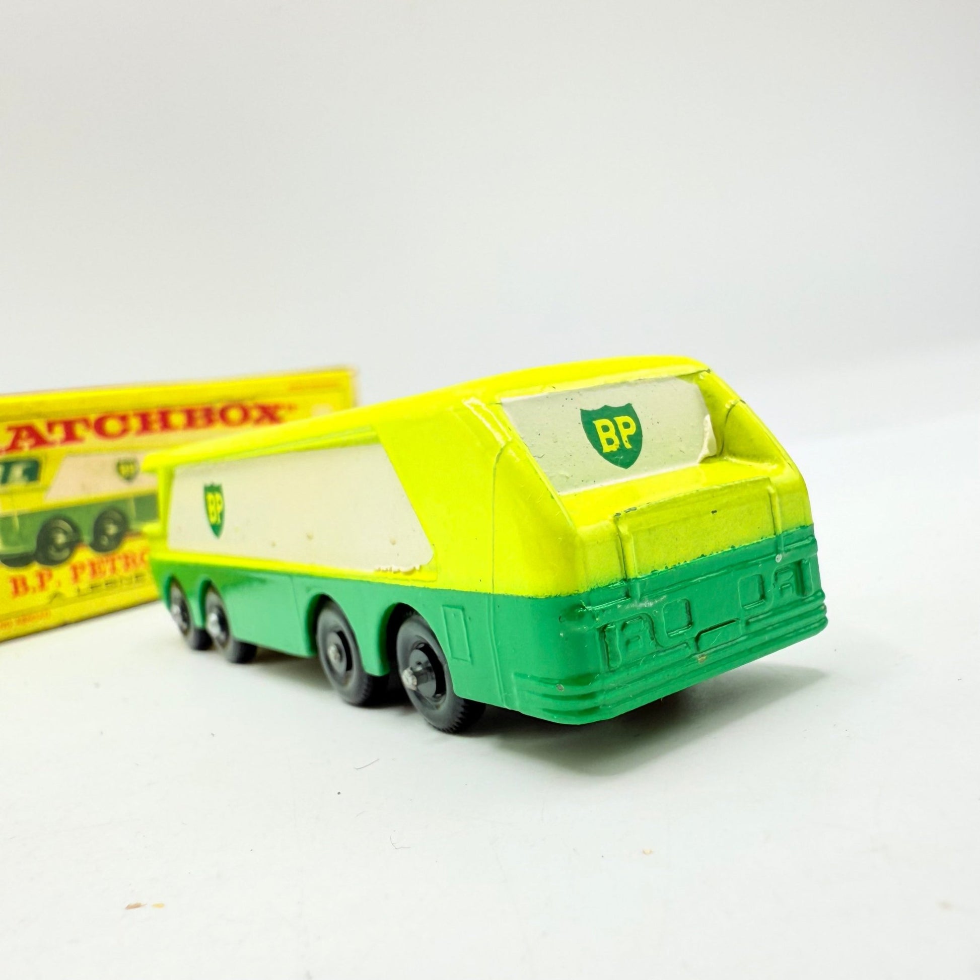 Matchbox Lesney Major Pack B.P. Autotanker M - 1 - Magic Matchbox