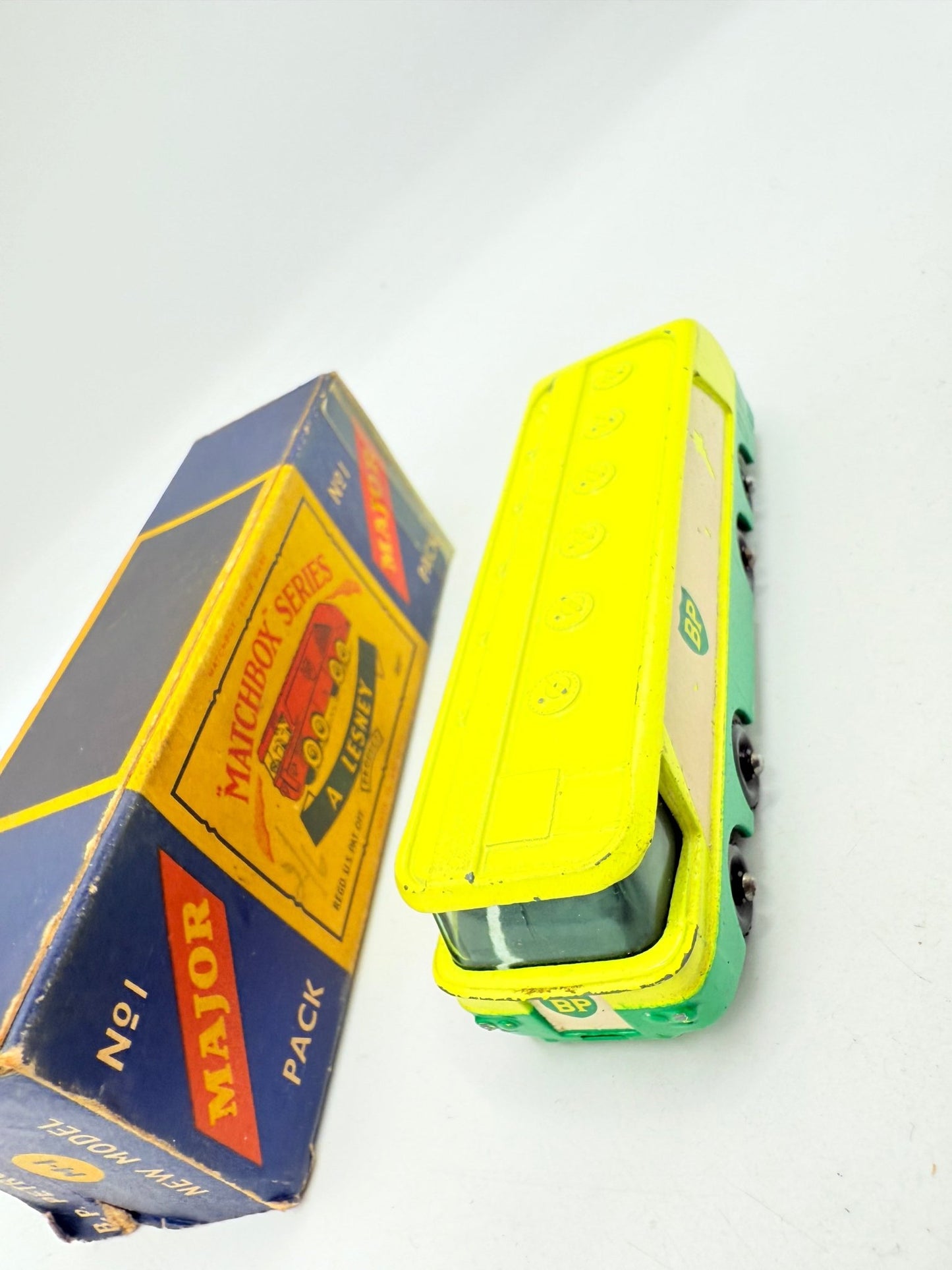 Matchbox Lesney Major Pack B.P. Autotanker M - 1 Damaged Box - Magic Matchbox