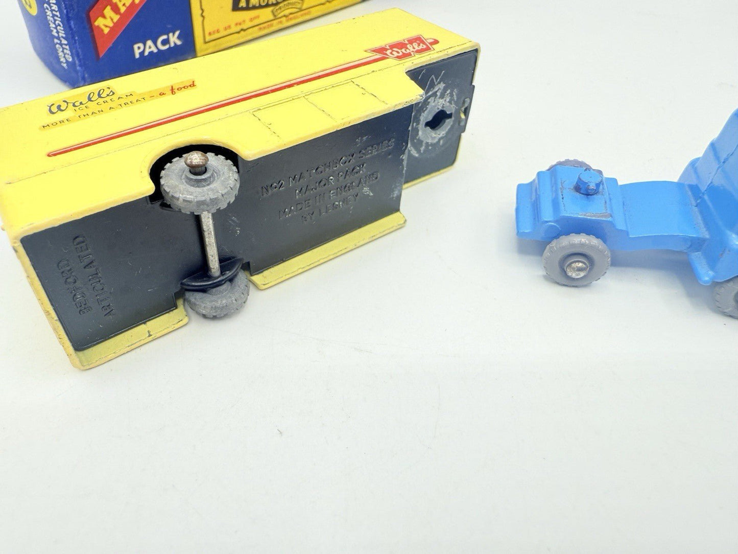 Matchbox Lesney Major Pack M2 Articulated Model Bedford Walls - Magic Matchbox