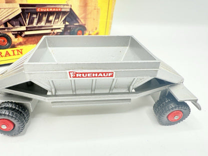 Matchbox Lesney Major Pack M4 Fruehauf Hopper Train - Magic Matchbox
