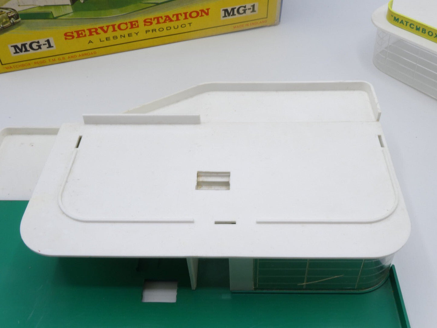 Matchbox Lesney MG - 1 BP Service Station - Magic Matchbox