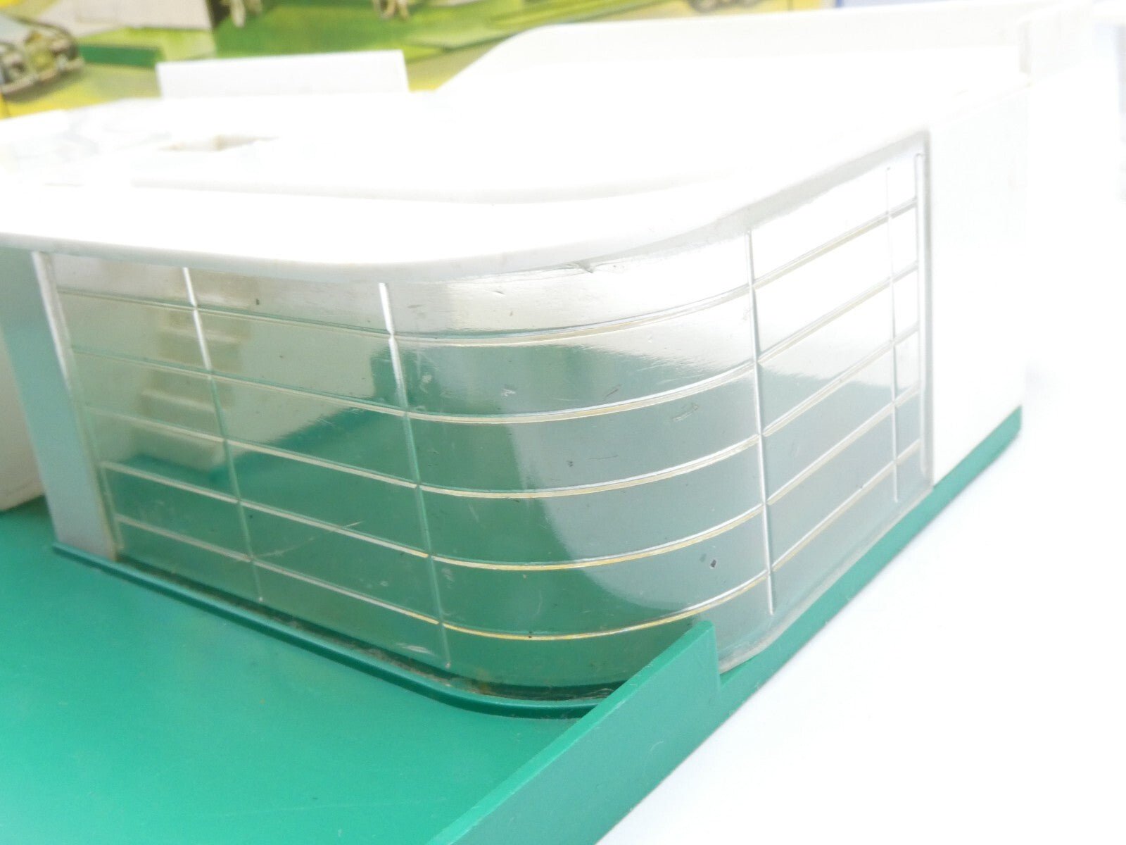 Matchbox Lesney MG - 1 BP Service Station - Magic Matchbox