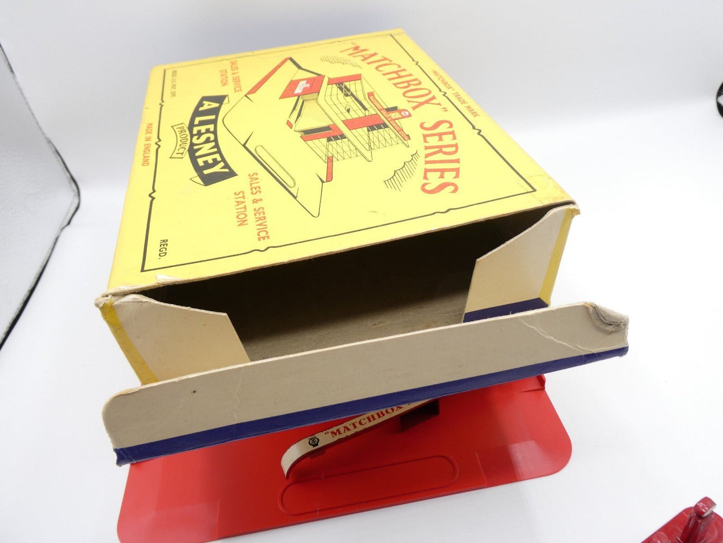 Matchbox Lesney MG - 1 Series Sales and Service Station - Repaired Base - Magic Matchbox