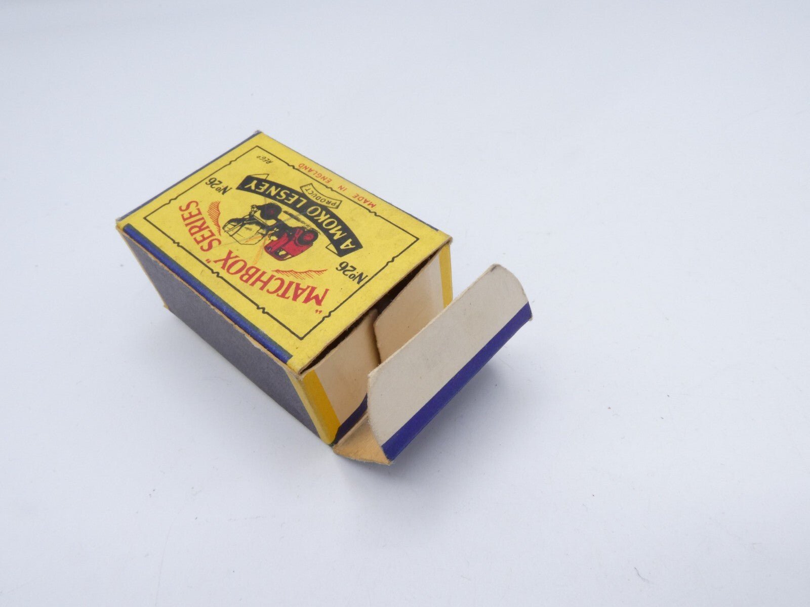 Matchbox Lesney No.26a ERF Cement Mixer - Near Mint & Boxed - Metal Wheels - Magic Matchbox