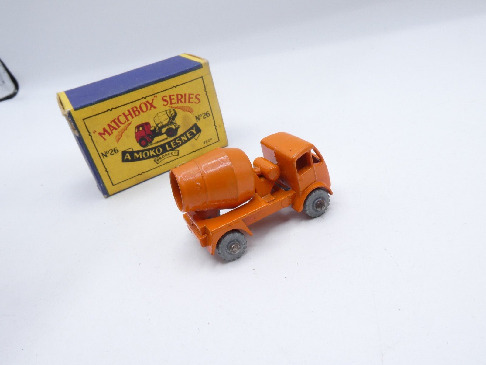 Matchbox Lesney No.26a ERF Cement Mixer - Near Mint & Boxed - Metal Wheels - Magic Matchbox