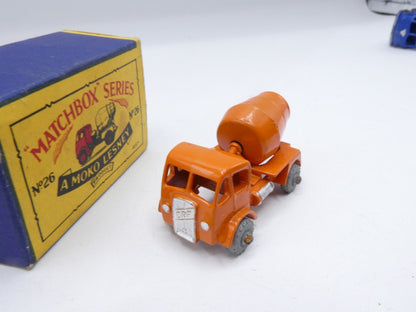 Matchbox Lesney No.26a ERF Cement Mixer - Near Mint & Boxed - Metal Wheels - Magic Matchbox