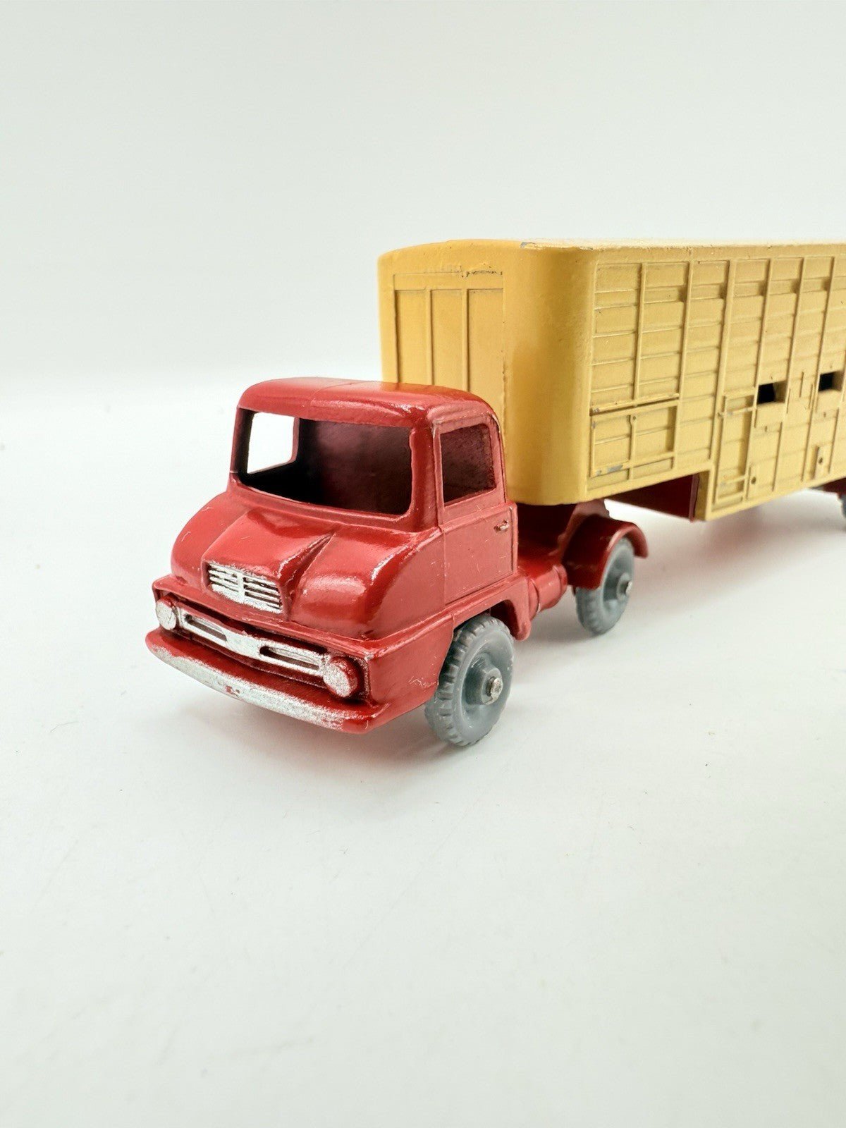 Matchbox Major Pack M - 7 Thames Trader Jennings Cattle Truck - Magic Matchbox