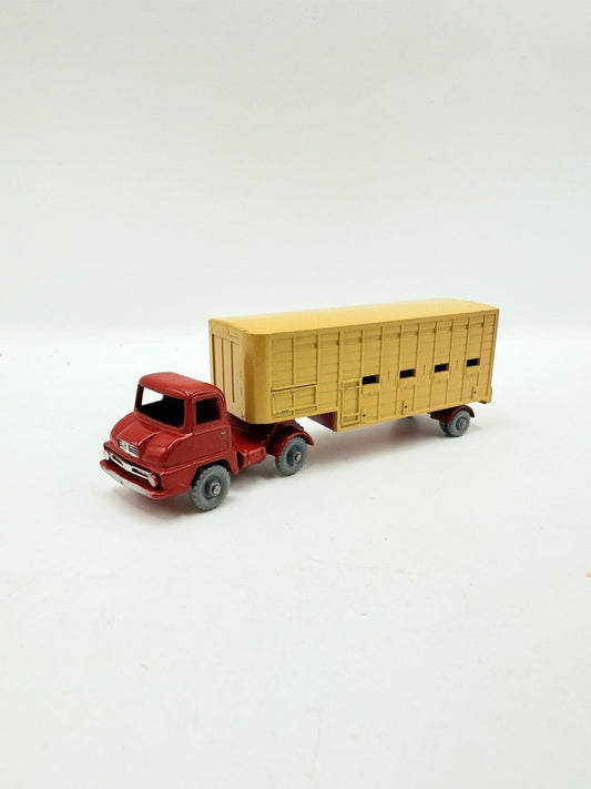 Matchbox Major Pack M - 7 Thames Trader Jennings Cattle Truck - Magic Matchbox
