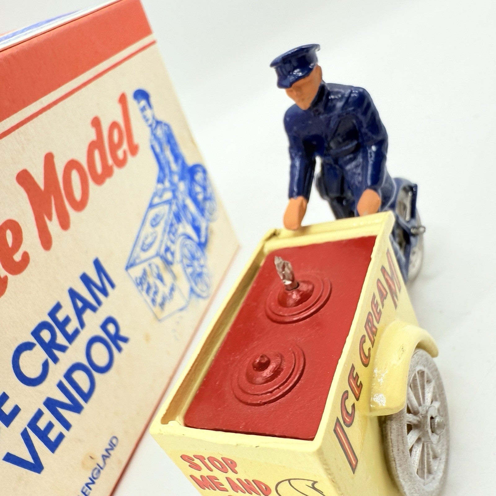 Matchbox MICA The Perfect Toy,Ice Cream Vendor - 37 Of 400 Made. Original Box - Magic Matchbox