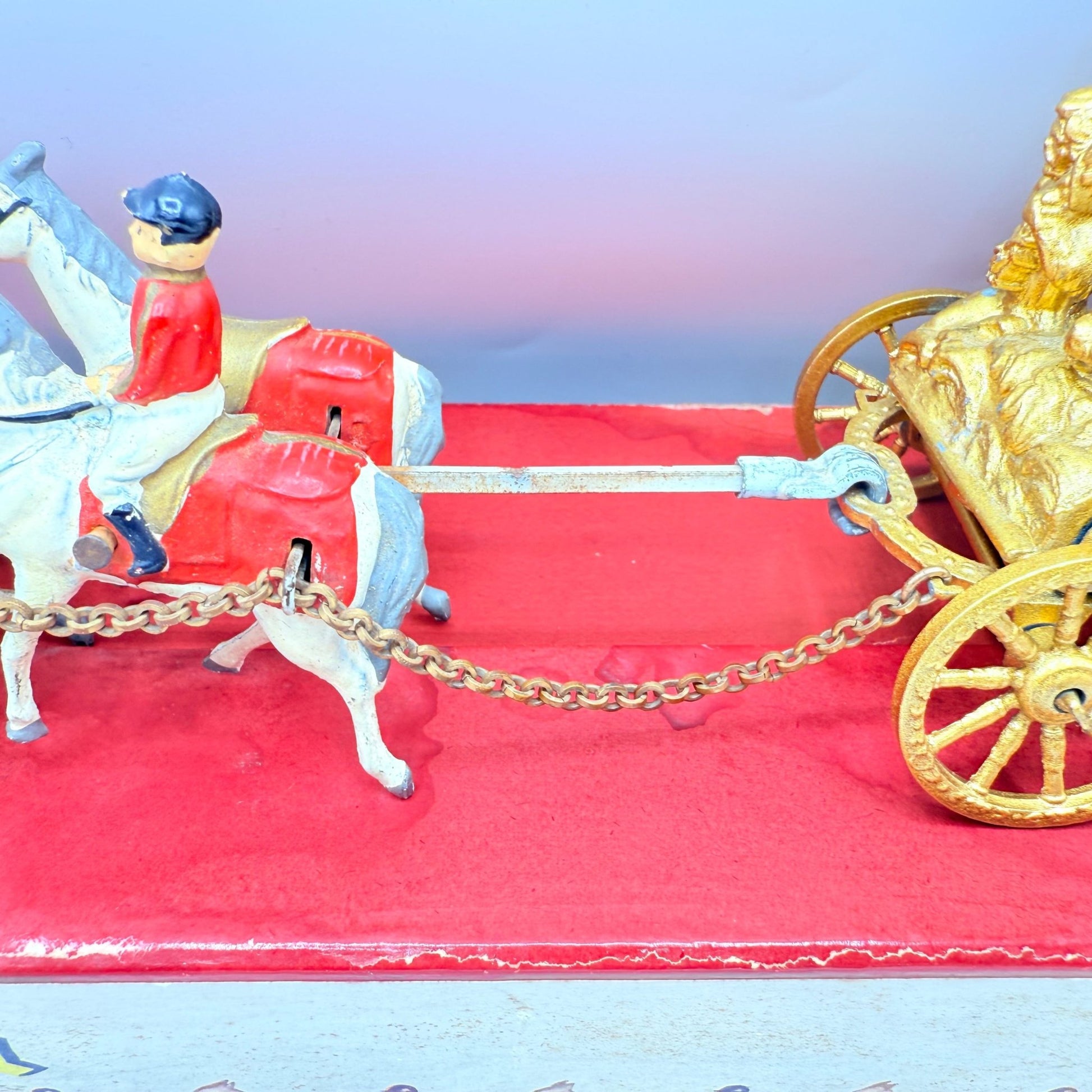 Matchbox Moko Lesney Coronation Coach VERY RARE EARLY ISSUE WITH KING & QUEEN - Magic Matchbox