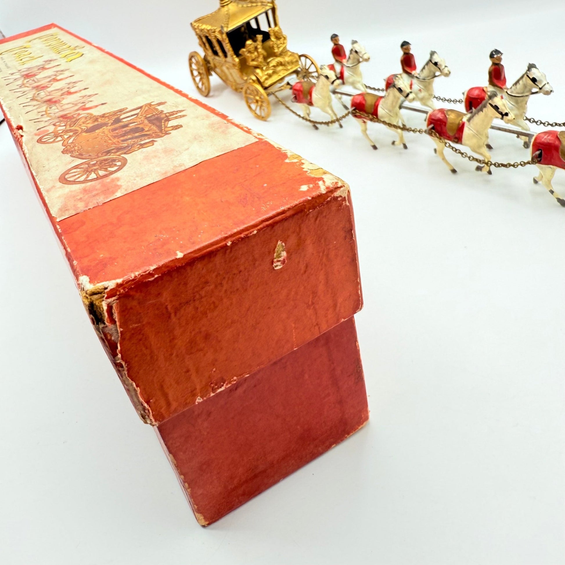 Matchbox Moko Lesney Coronation Coach VERY RARE EARLY ISSUE WITH KING & QUEEN - Magic Matchbox