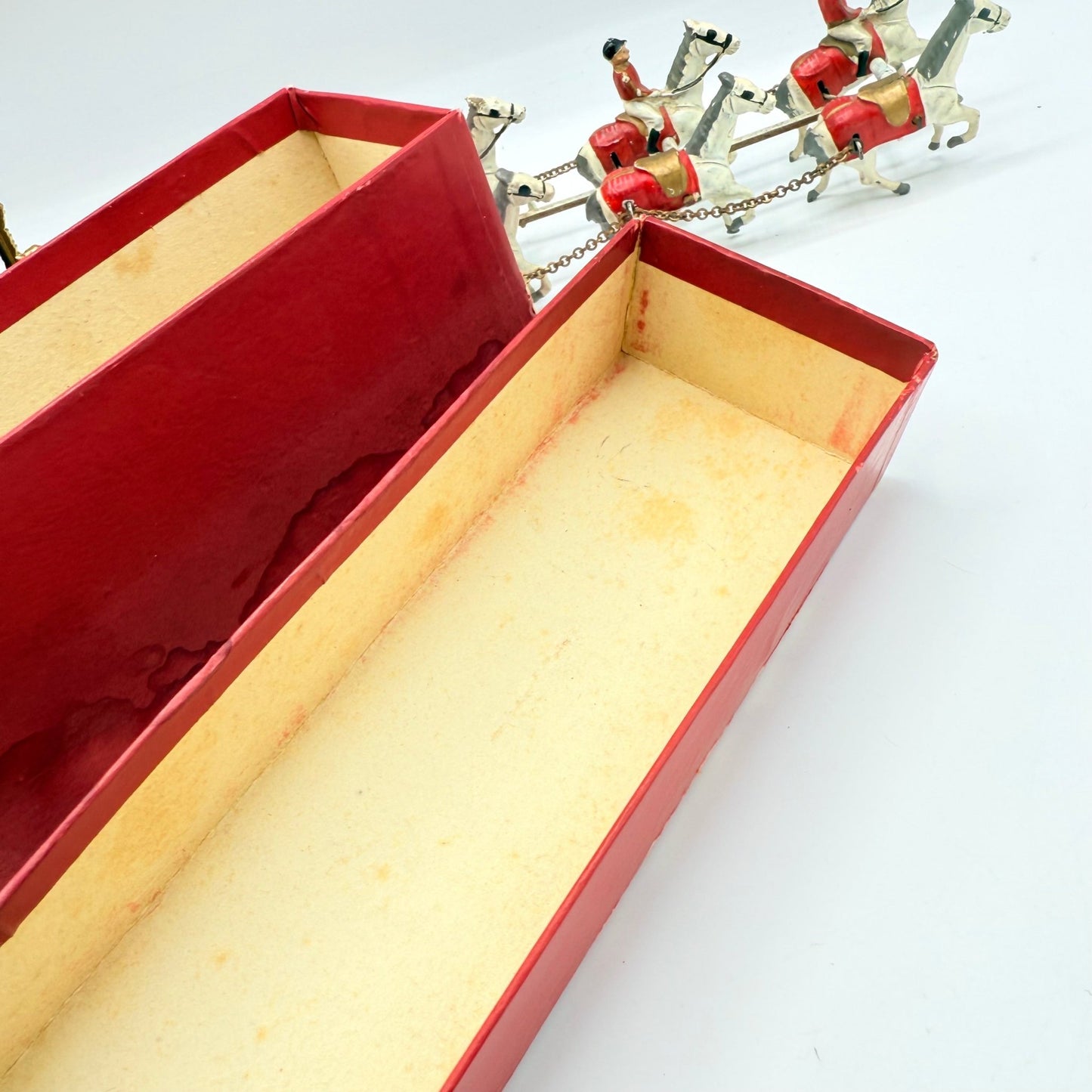 Matchbox Moko Lesney Coronation Coach VERY RARE EARLY ISSUE WITH KING & QUEEN - Magic Matchbox