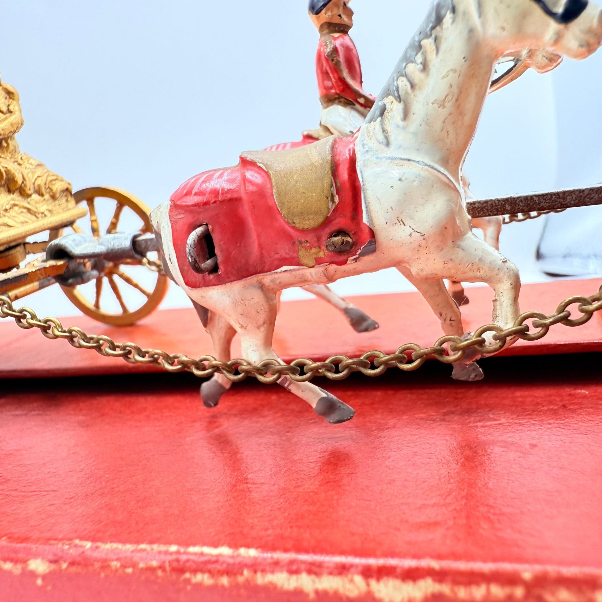 Matchbox Moko Lesney Coronation Coach VERY RARE EARLY ISSUE WITH KING & QUEEN - Magic Matchbox