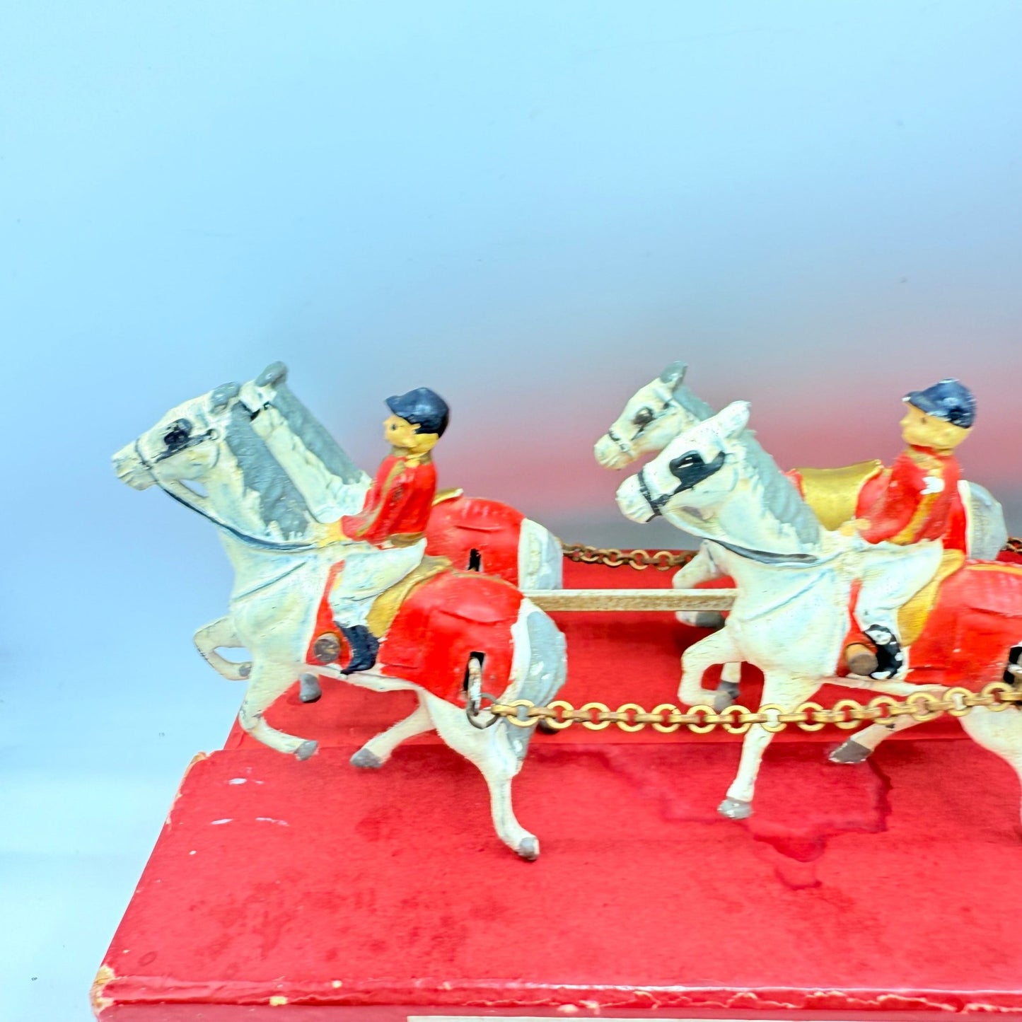 Matchbox Moko Lesney Coronation Coach VERY RARE EARLY ISSUE WITH KING & QUEEN - Magic Matchbox