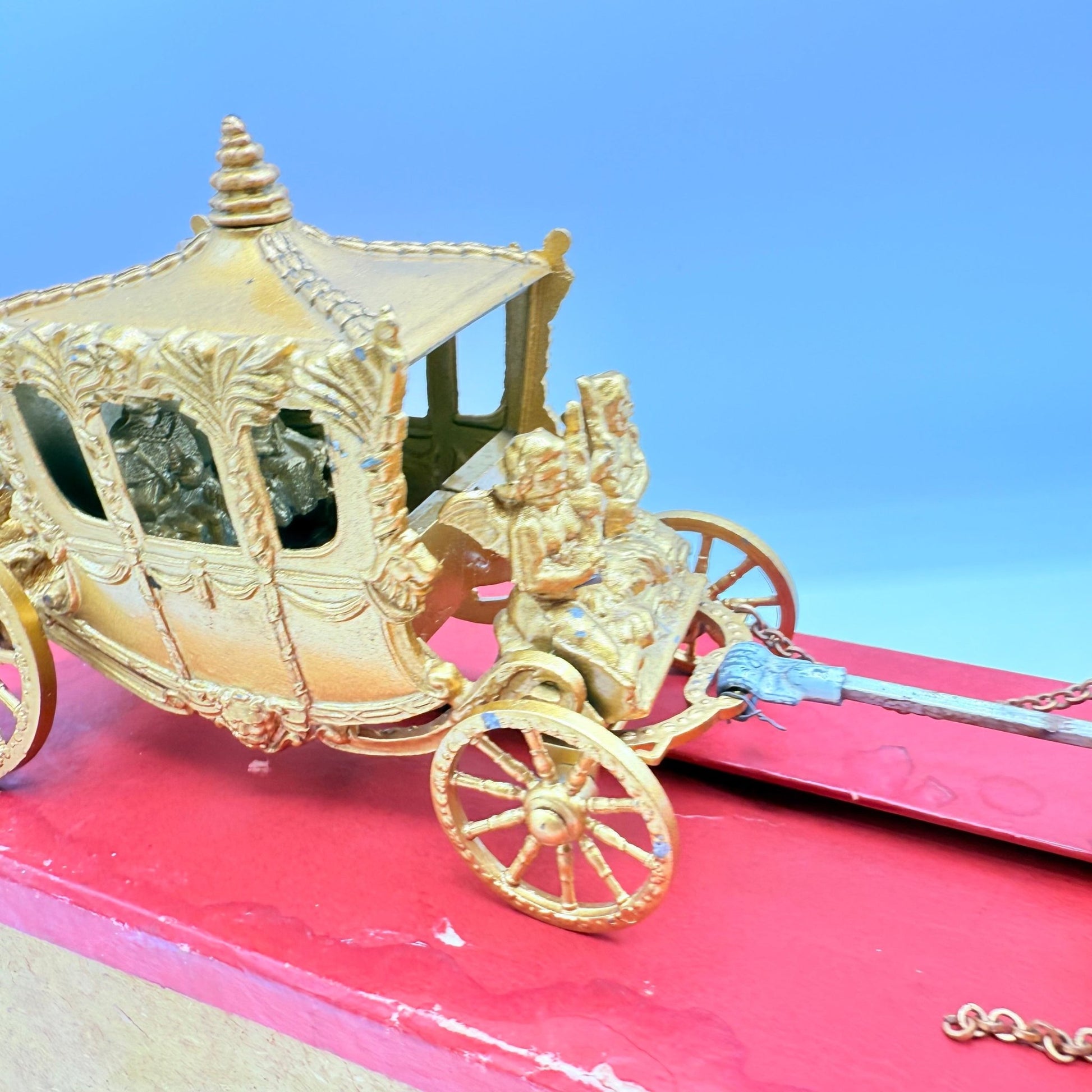 Matchbox Moko Lesney Coronation Coach VERY RARE EARLY ISSUE WITH KING & QUEEN - Magic Matchbox