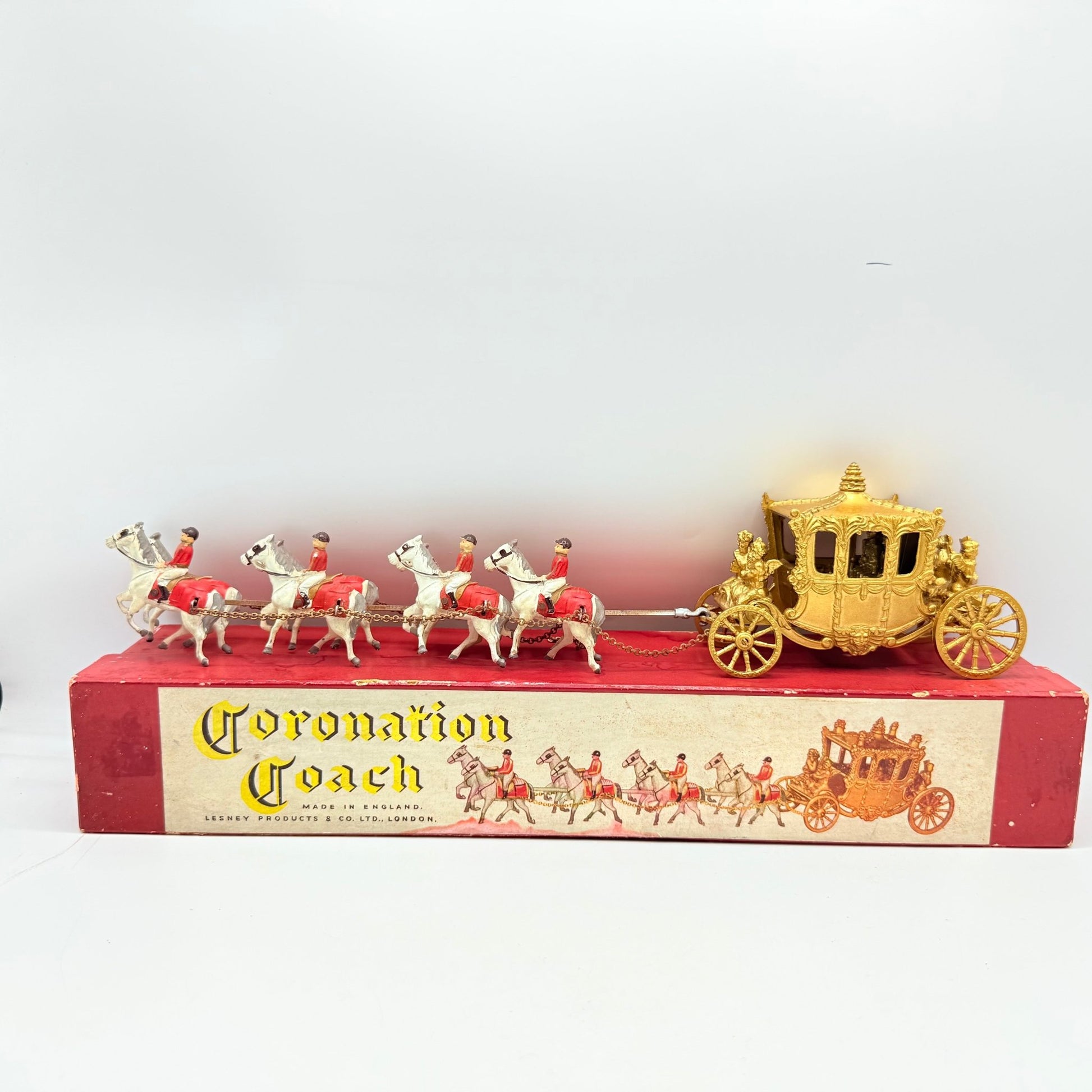 Matchbox Moko Lesney Coronation Coach VERY RARE EARLY ISSUE WITH KING & QUEEN - Magic Matchbox