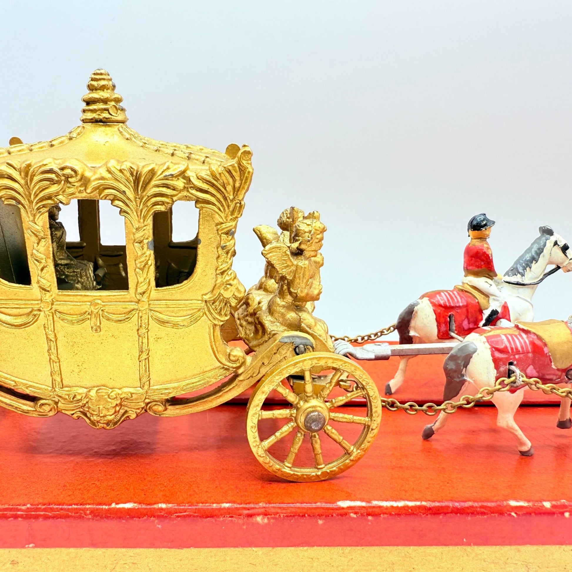 Matchbox Moko Lesney Coronation Coach with Queen Figure. - Magic Matchbox