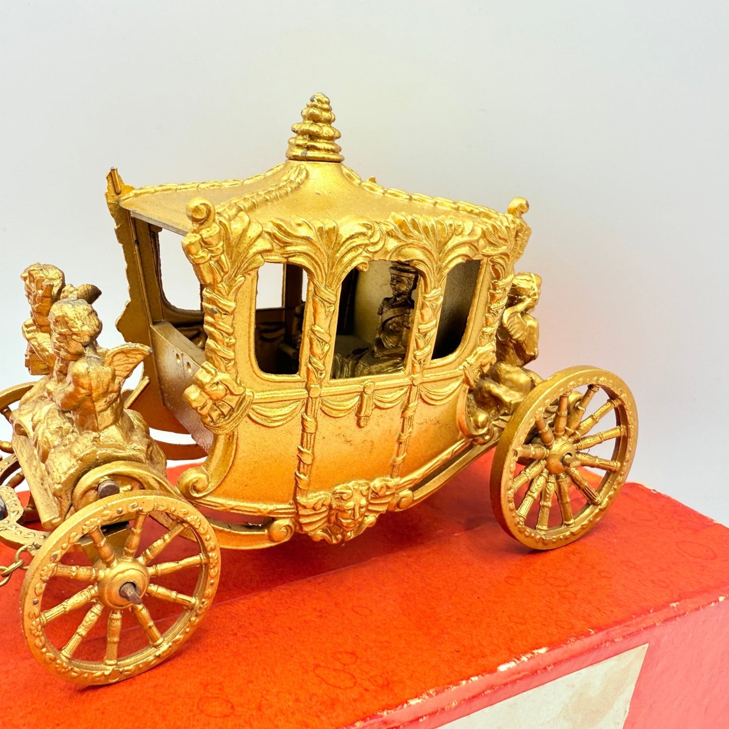 Matchbox Moko Lesney Coronation Coach with Queen Figure. - Magic Matchbox