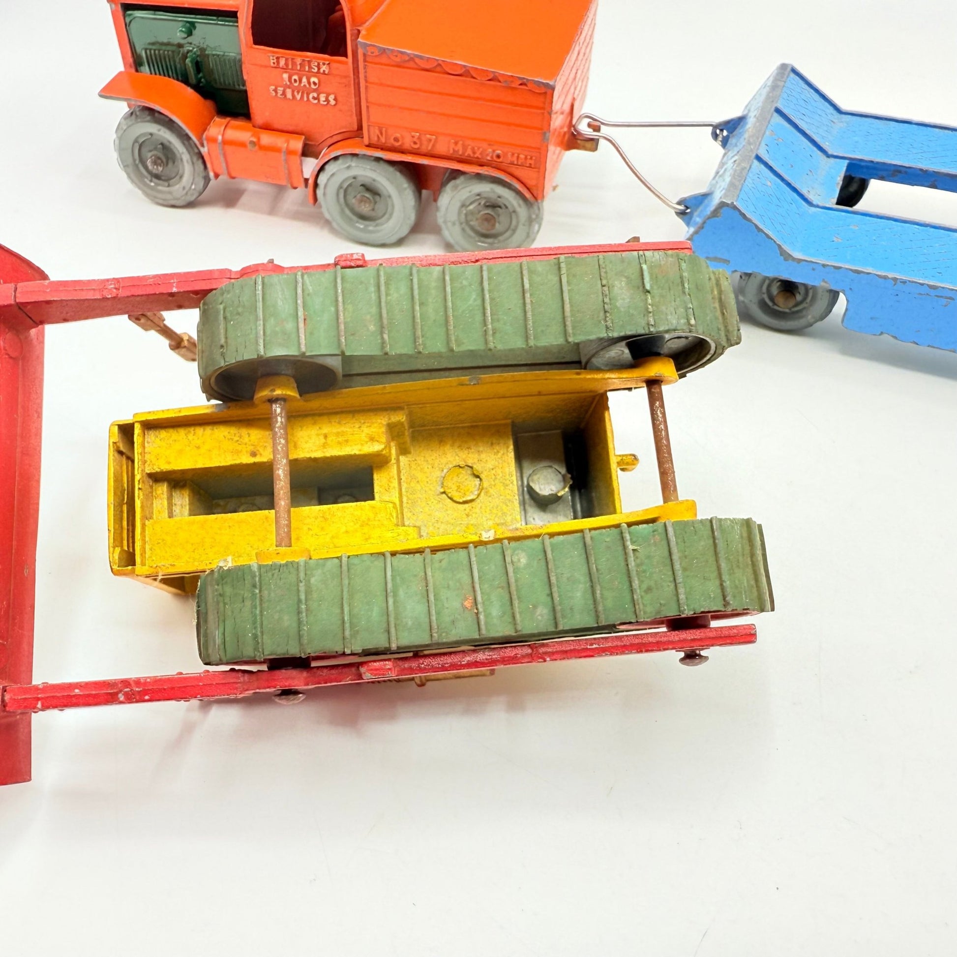 Matchbox Moko Lesney Large Scale Prime Mover + Low Loader Trailer & Caterpillar Bulldozer - Magic Matchbox