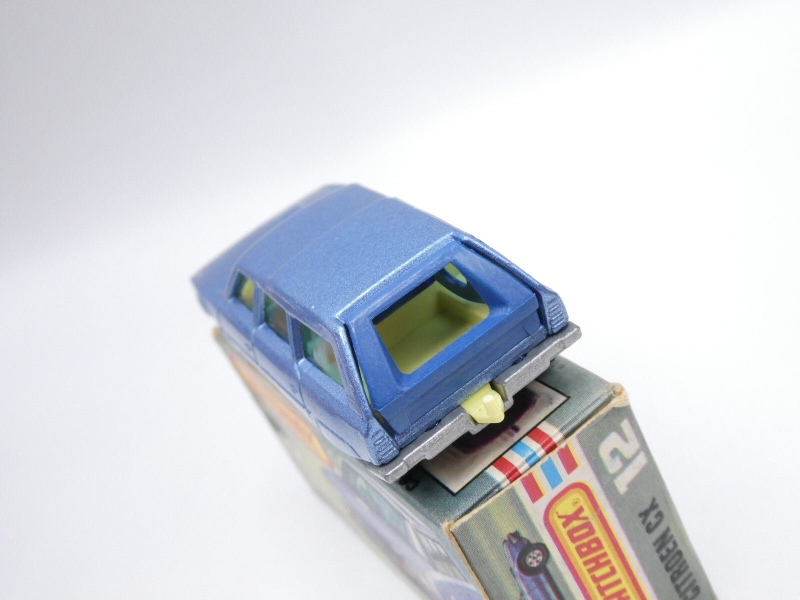 Matchbox Superfast 12 Citroen CX Blue - Blue Tinted Windows - Magic Matchbox