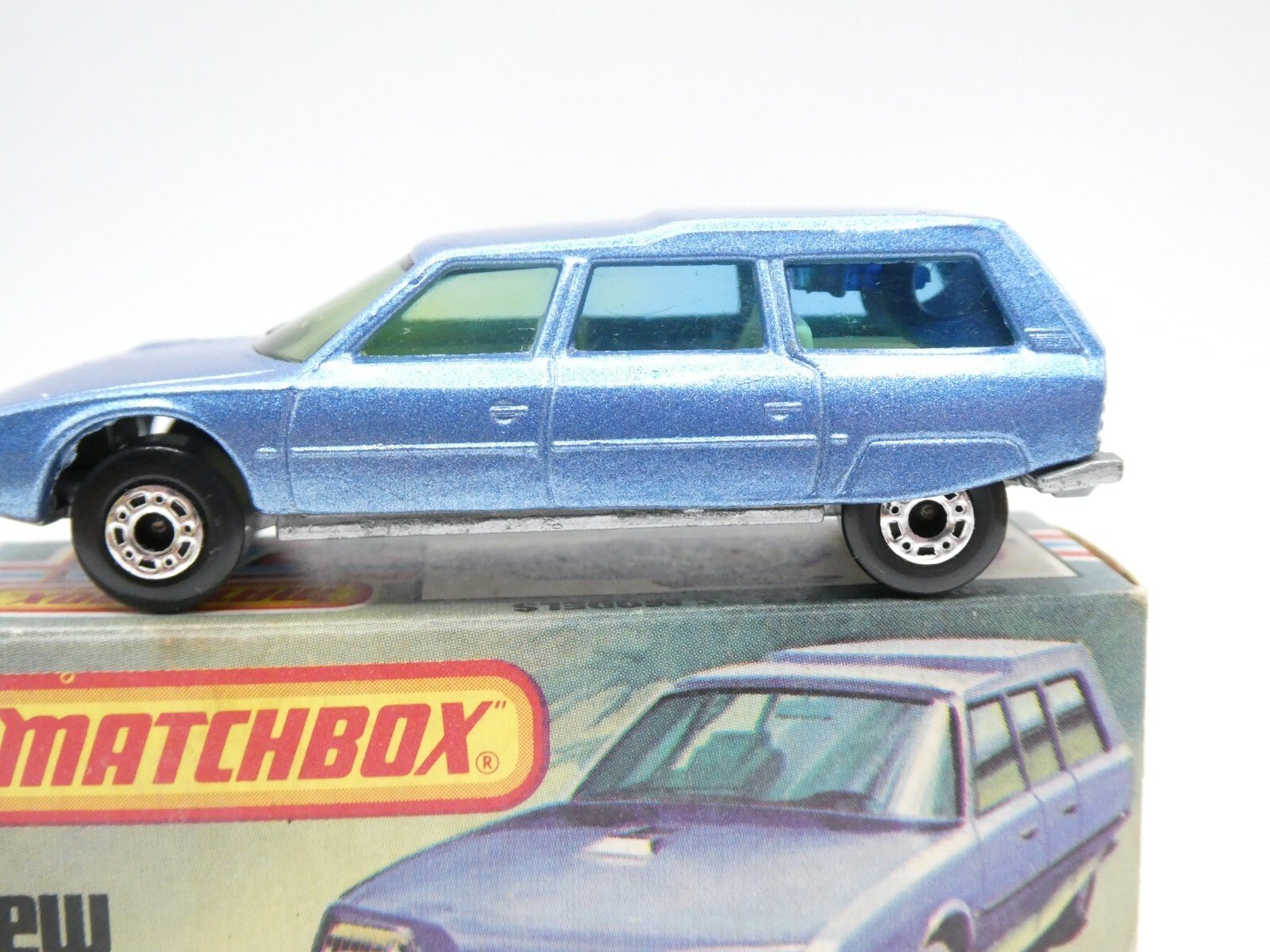 Matchbox Superfast 12 Citroen CX Blue - Blue Tinted Windows - Magic Matchbox