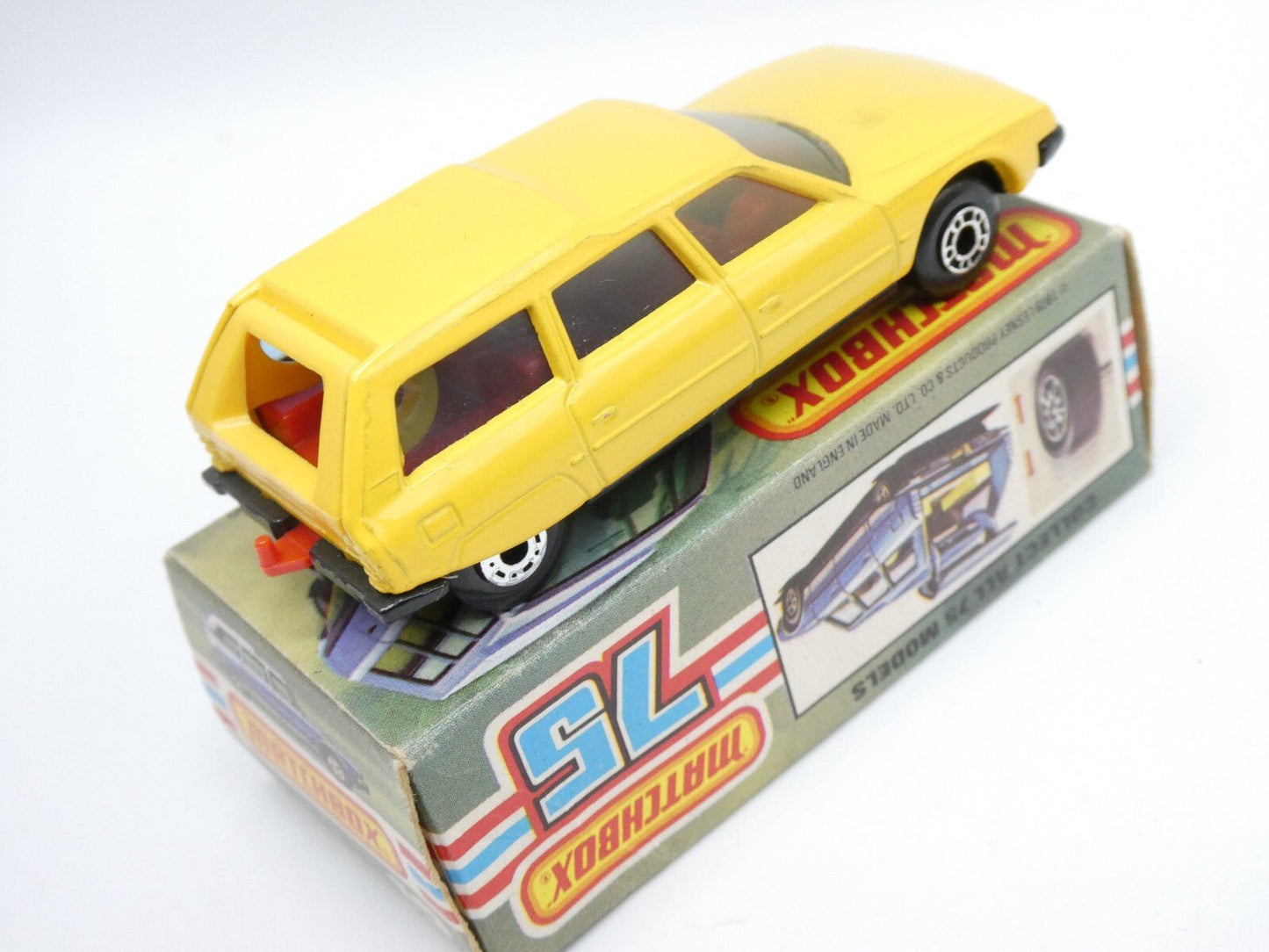 Matchbox Superfast 12 Citroen CX Yellow BLUE GLASS - Magic Matchbox