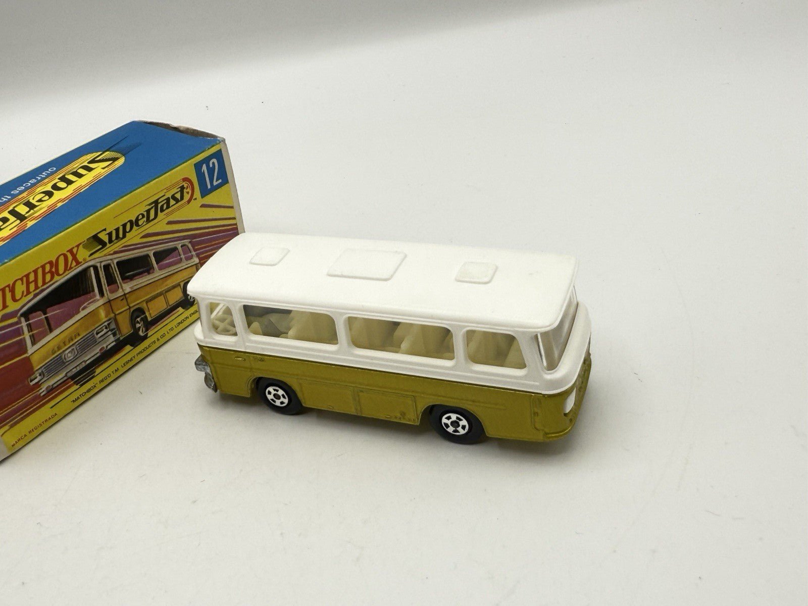 Matchbox Superfast 12 Setra Coach Metallic Gold - Magic Matchbox