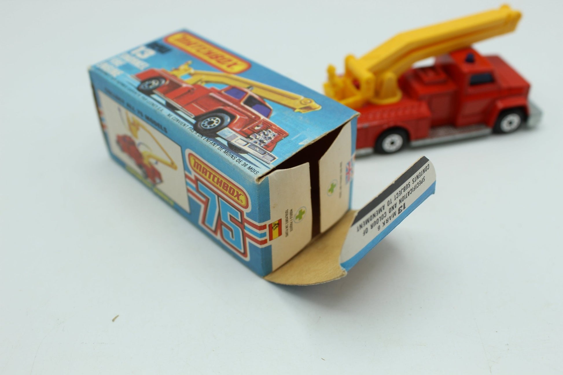 Matchbox Superfast 13 Snorkel Fire Engine - Magic Matchbox