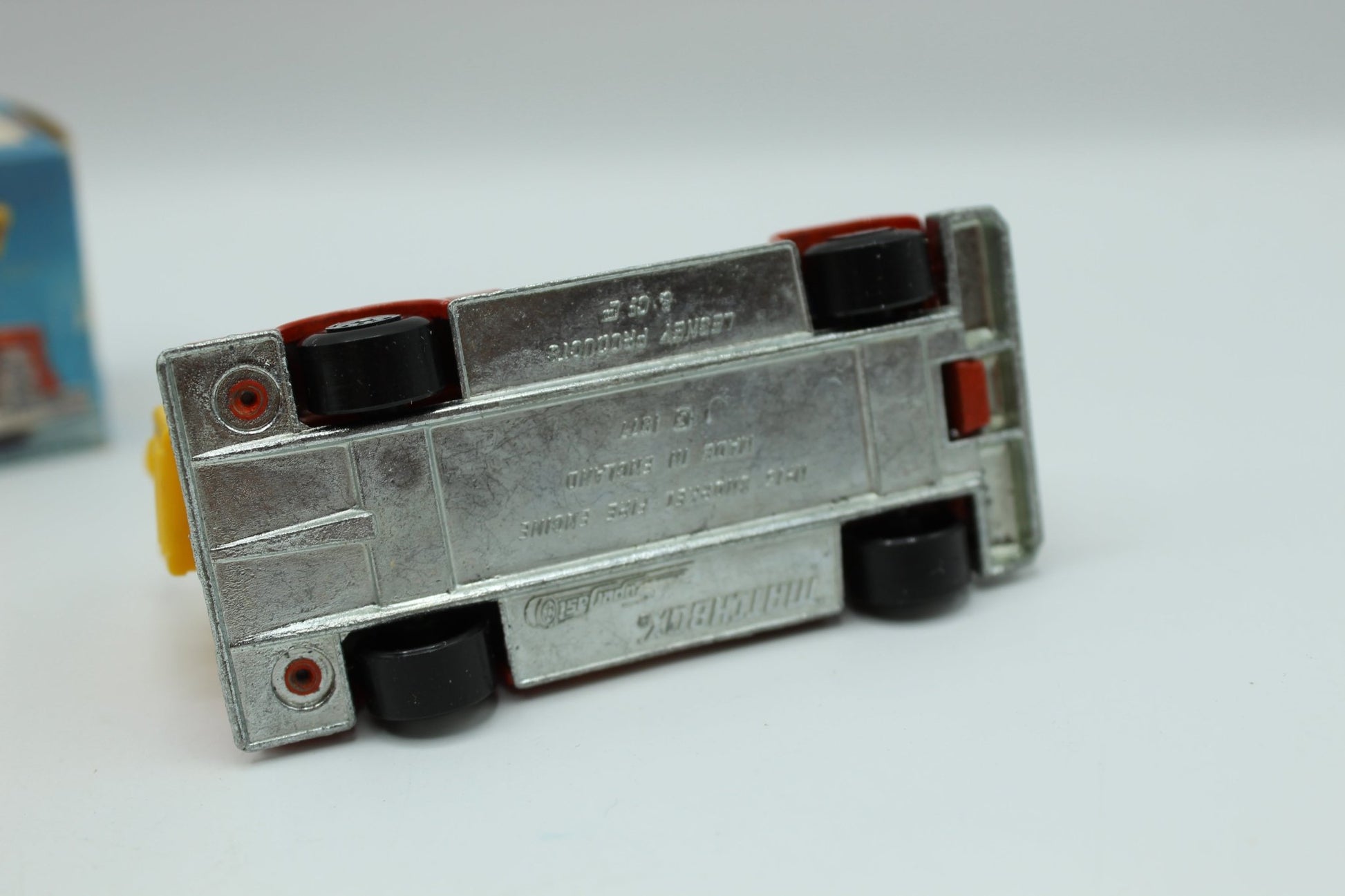 Matchbox Superfast 13 Snorkel Fire Engine - Magic Matchbox