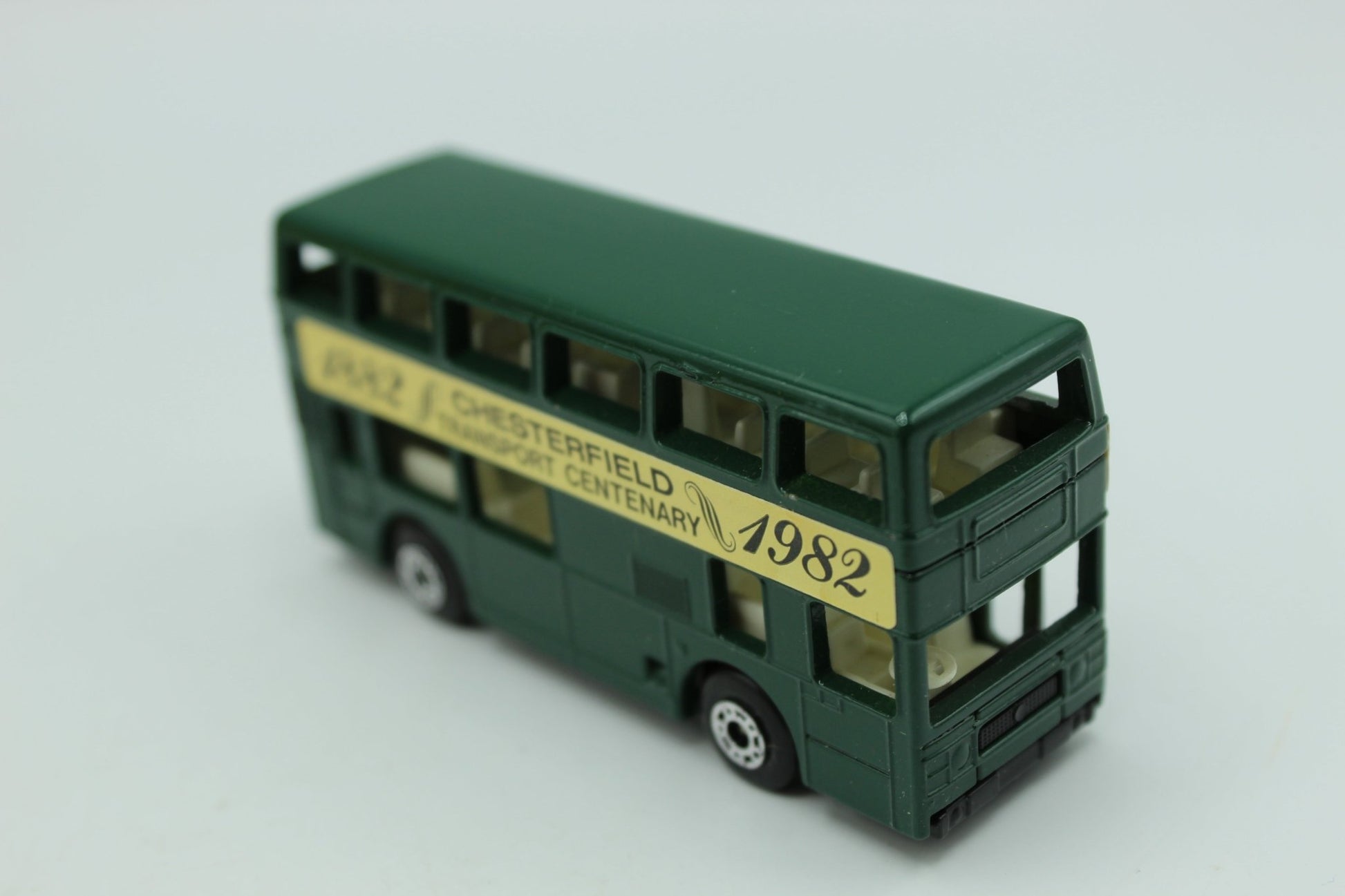 Matchbox Superfast 17 The Londoner - 1982 Chesterfield - Magic Matchbox