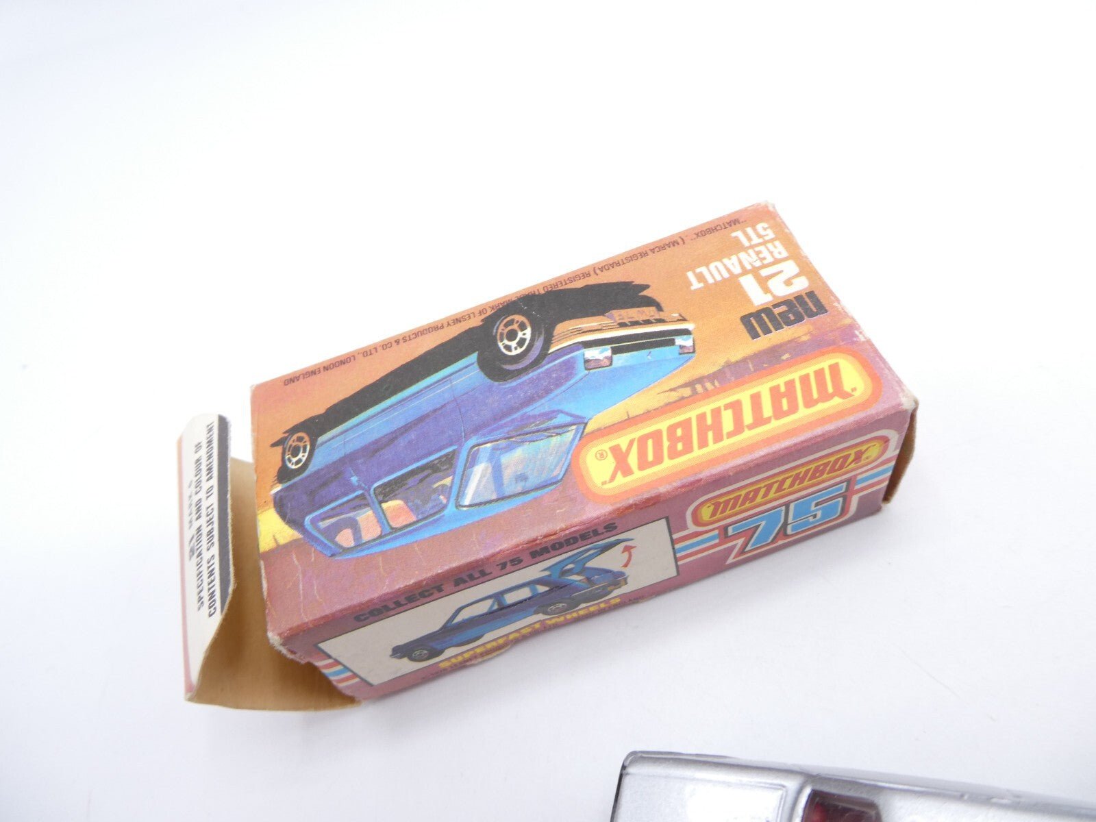 Matchbox Superfast 21 RENAULT 5TL in SILVER Damaged Box - Magic Matchbox