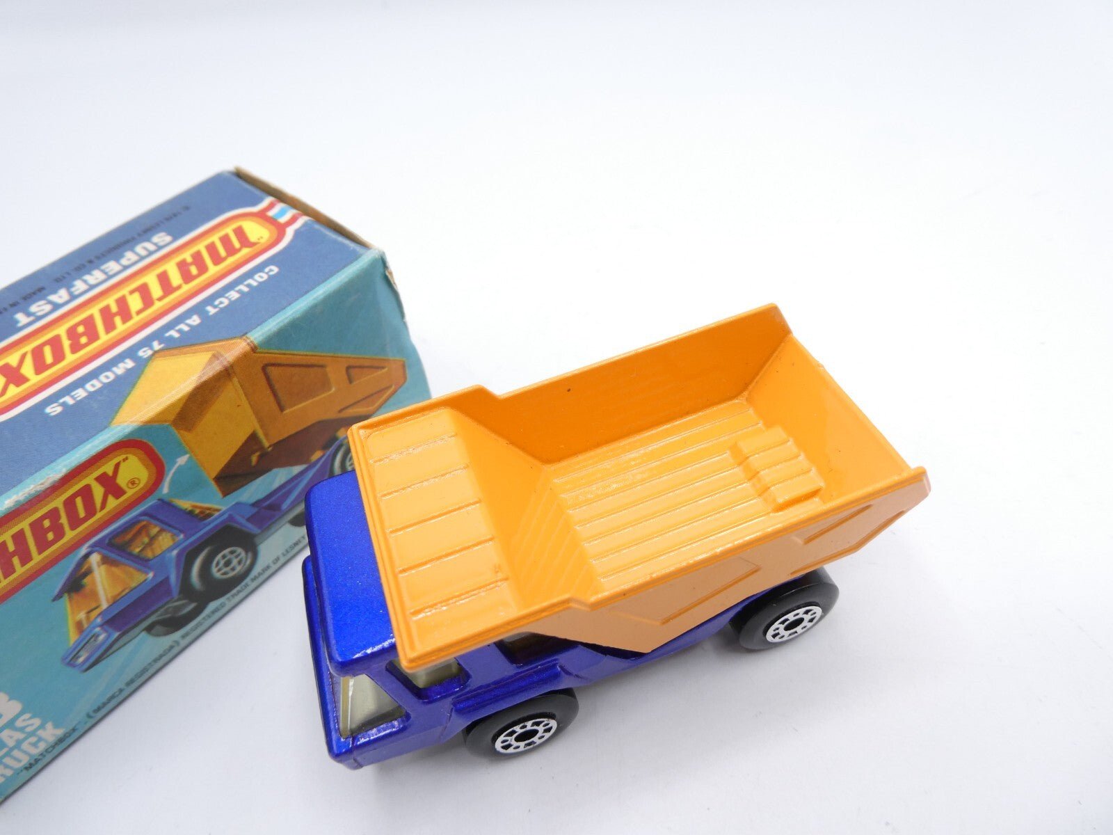 Matchbox Superfast 23 Atlas Dump Truck - Magic Matchbox