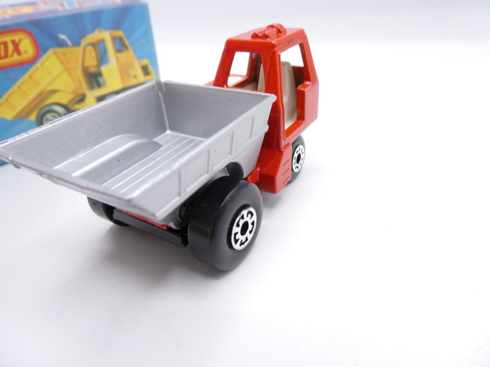 Matchbox Superfast 26 Site Dumper - Magic Matchbox