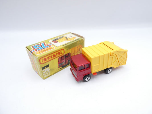Matchbox Superfast 36 Refuse Truck VN Mint Boxed - Magic Matchbox