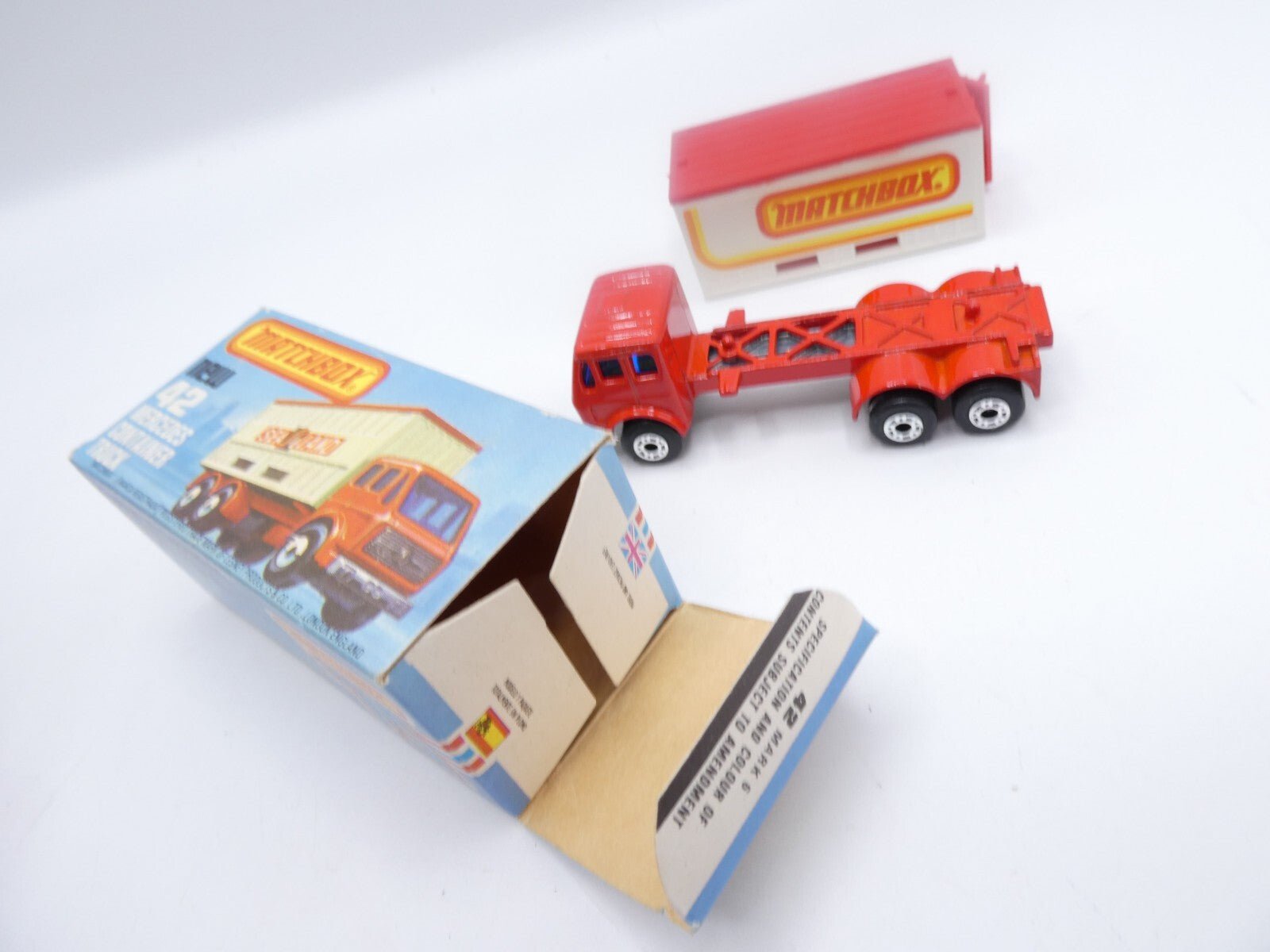 Matchbox Superfast 42 Mercedes Container Truck - Magic Matchbox