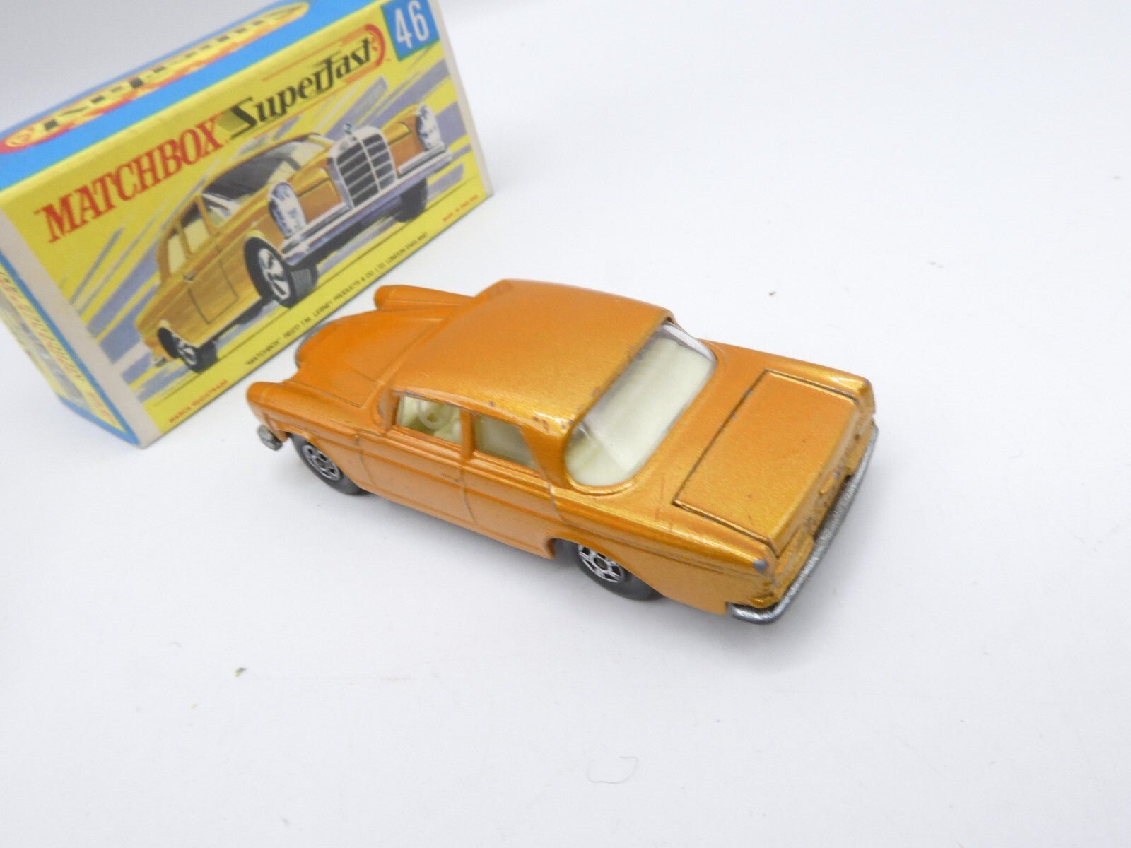 Matchbox Superfast 46 Mercedes 300 SE Very Near Mint - Magic Matchbox